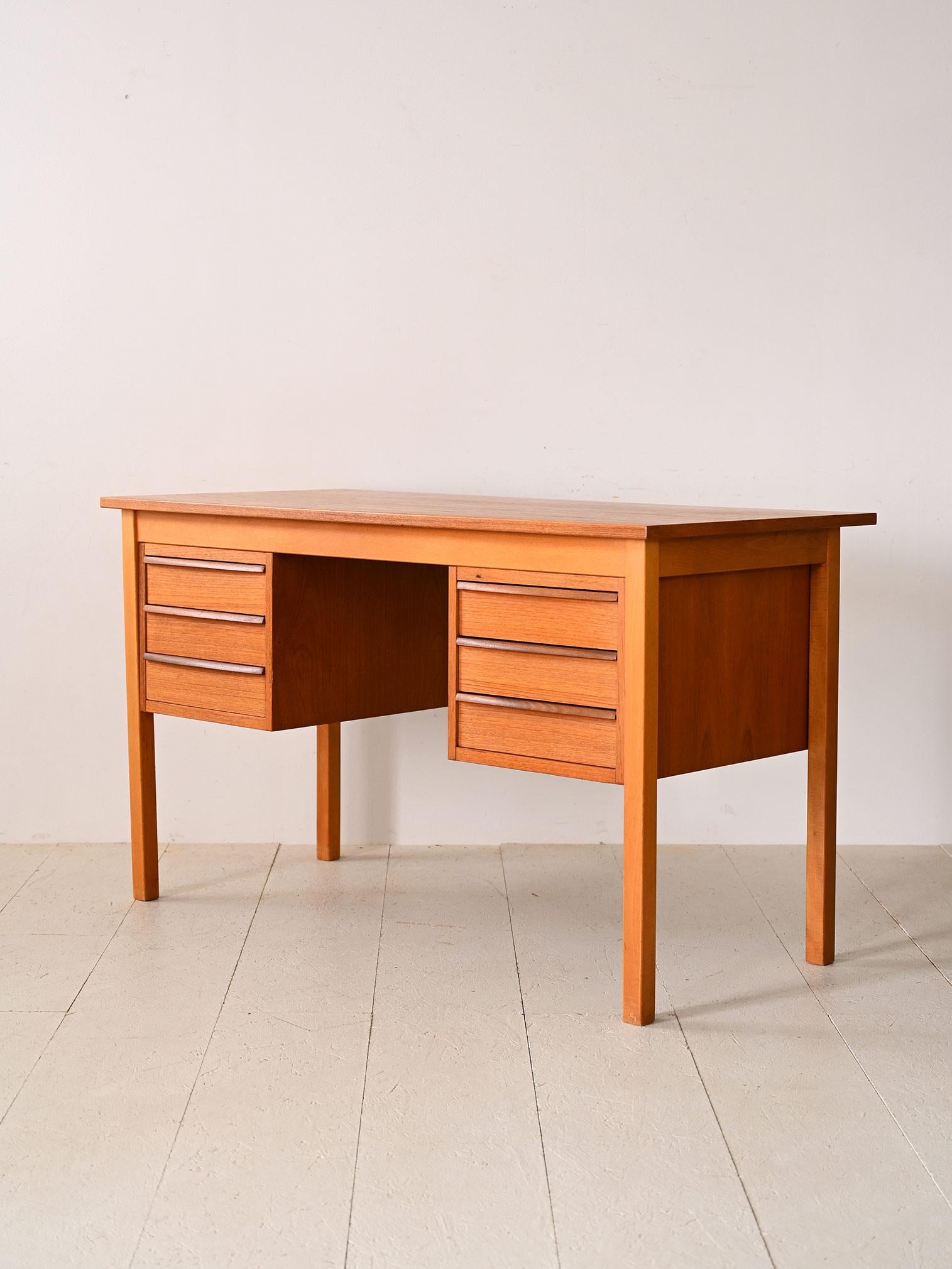 Scandinavian Teak desk with drawers For Sale