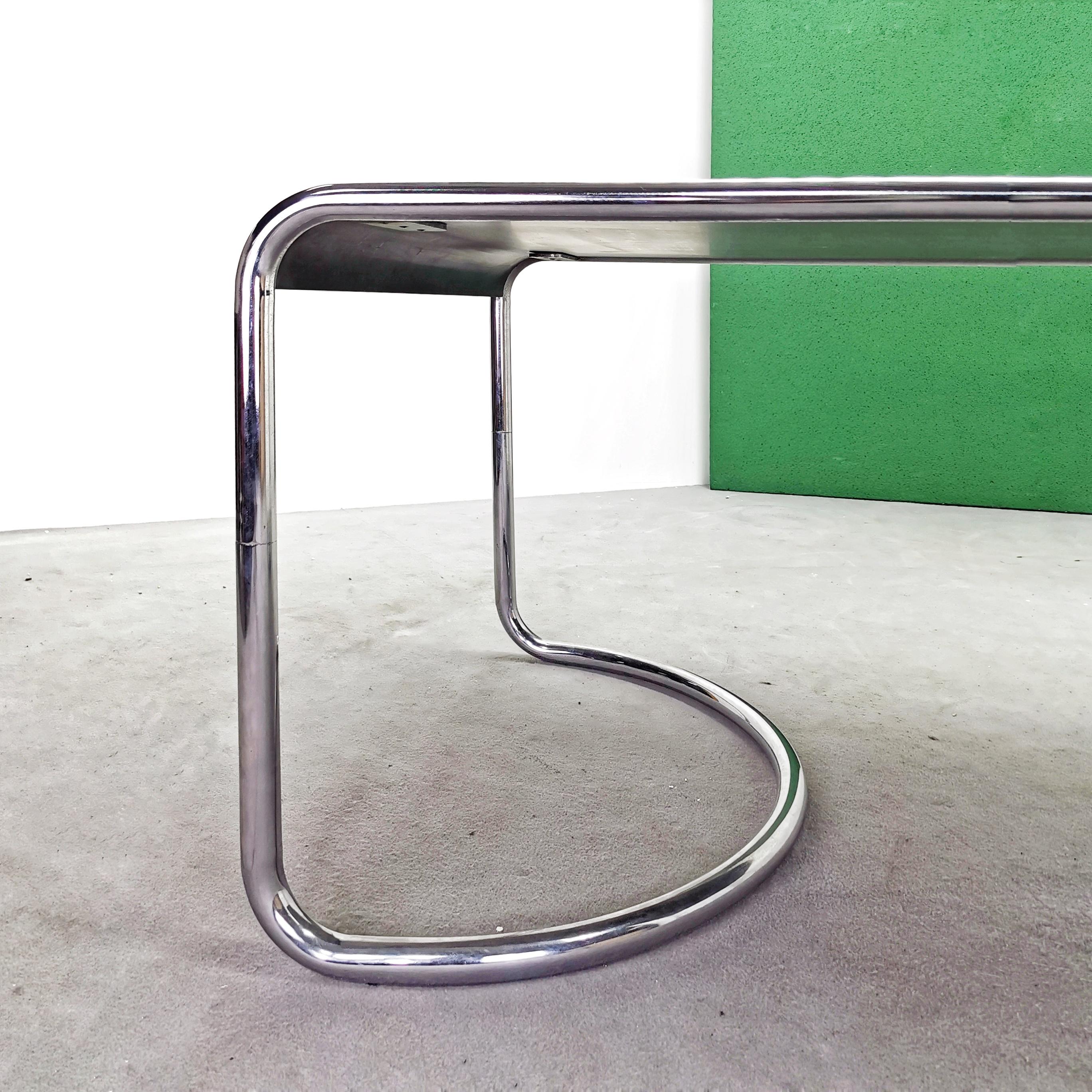 Italian Table de bureau ou de salle à manger Febo conçue par G.Stoppino pour Driade 1970 en vente