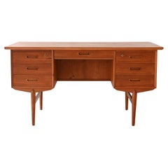 Scrivania scandinava anni ’60 in teak