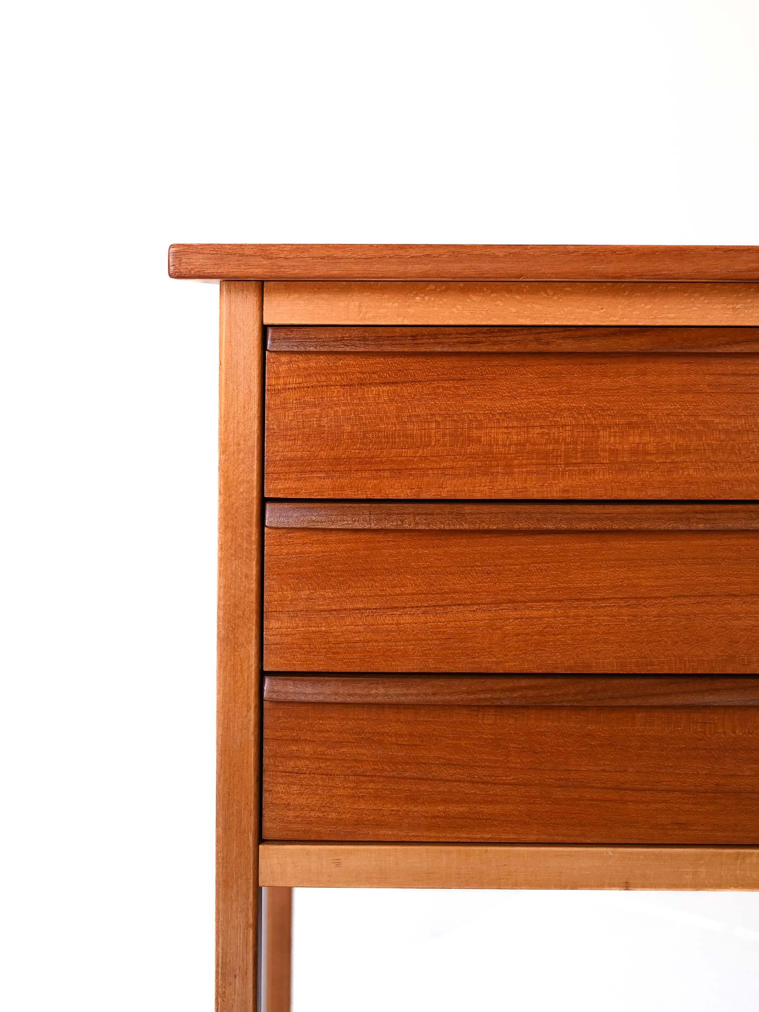 Mid-20th Century Scandinavian vintage teak desk with 7 drawers For Sale