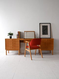 Swedish modular desk
