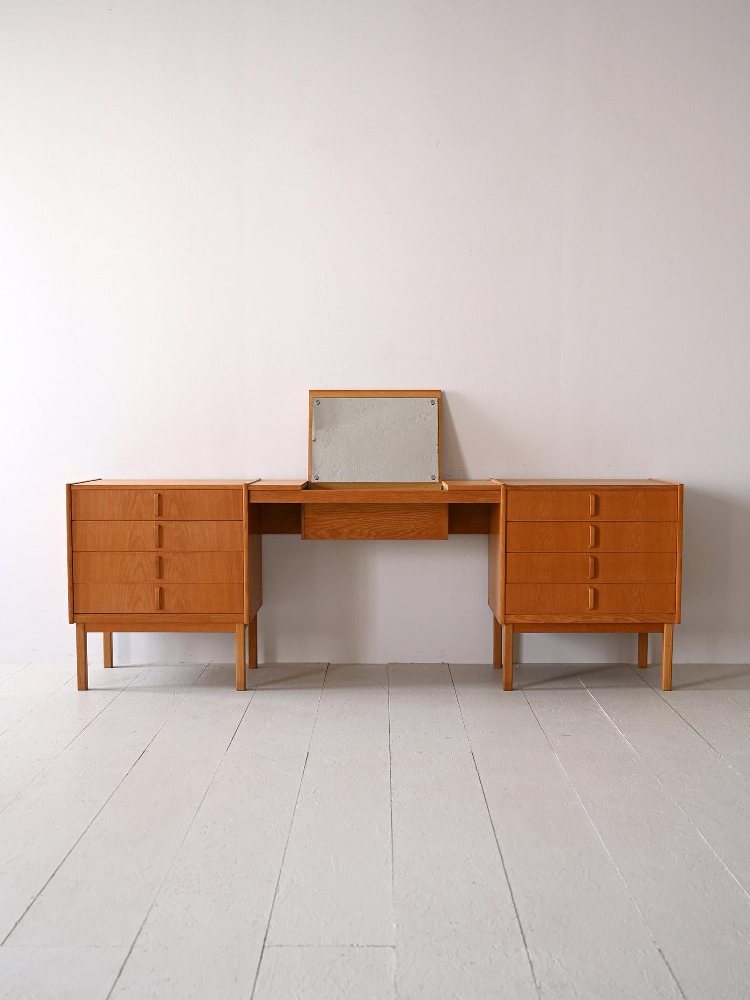 Scandinavian Modern Vintage oak desk with drawers For Sale