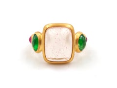 Ring mit 10,7 Karat Morganit Zuckerhut Tzavorit Rubin Cabochon 22Kt Gold