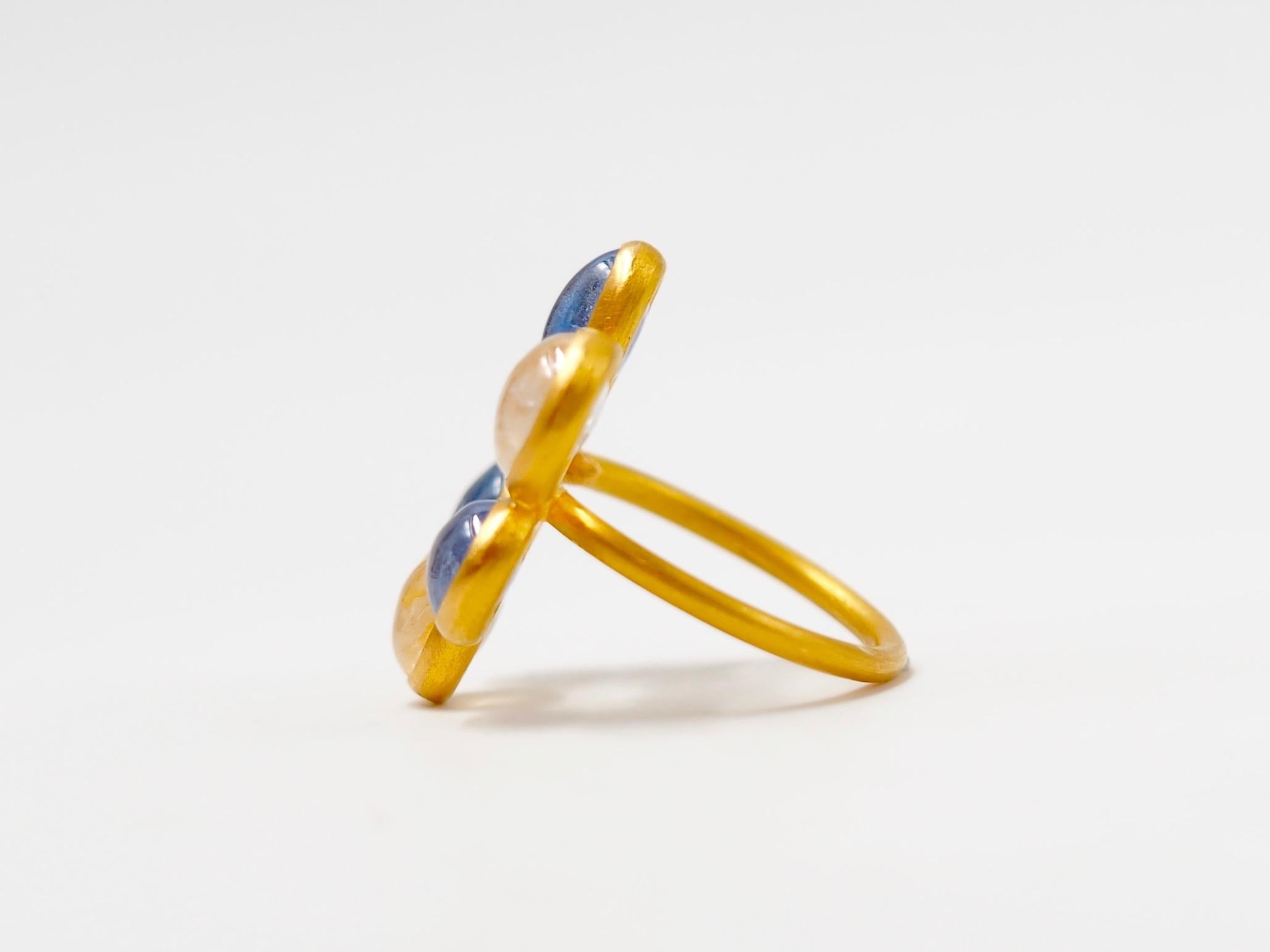 Women's Scrives 13.8 Carat Blue and Yellow Sapphires Burma 22 Karat Gold Cocktail Ring