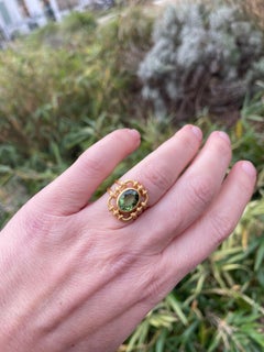 Scrives 2,59 Karat Grüner Turmalin 22 Karat Gold Coktail Handgefertigter Ring
