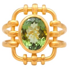 Scrives 2,59 Karat Grüner Turmalin 22 Karat Gold Coktail Handgefertigter Ring