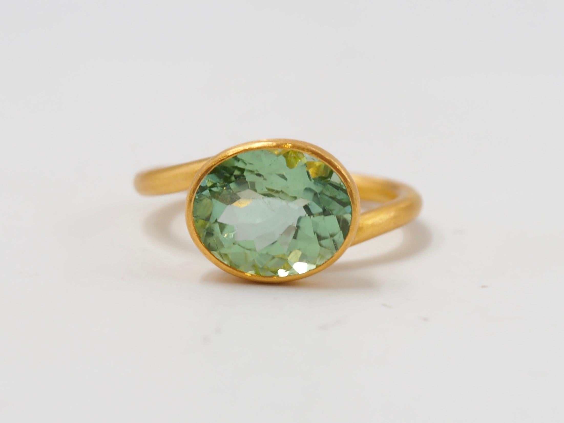 Oval Cut Scrives 3.24 Carat Green Celadon Tourmaline 22 Karat Gold Ring