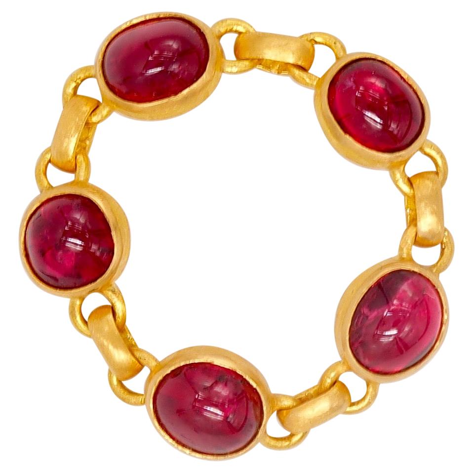 4.25 Carat Red Spinel Cabochon 22 Karat Gold Chain Ring