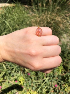 Gliederkettenring mit 4,83 Karat Sonnenstein, facettierter 22 Karat Goldkette