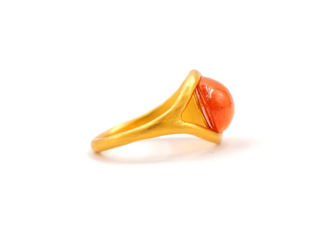 Scrives 7.18 Carat Orange Mandarine Garnet Cabochon 22 Karat Gold Handmade Ring 3