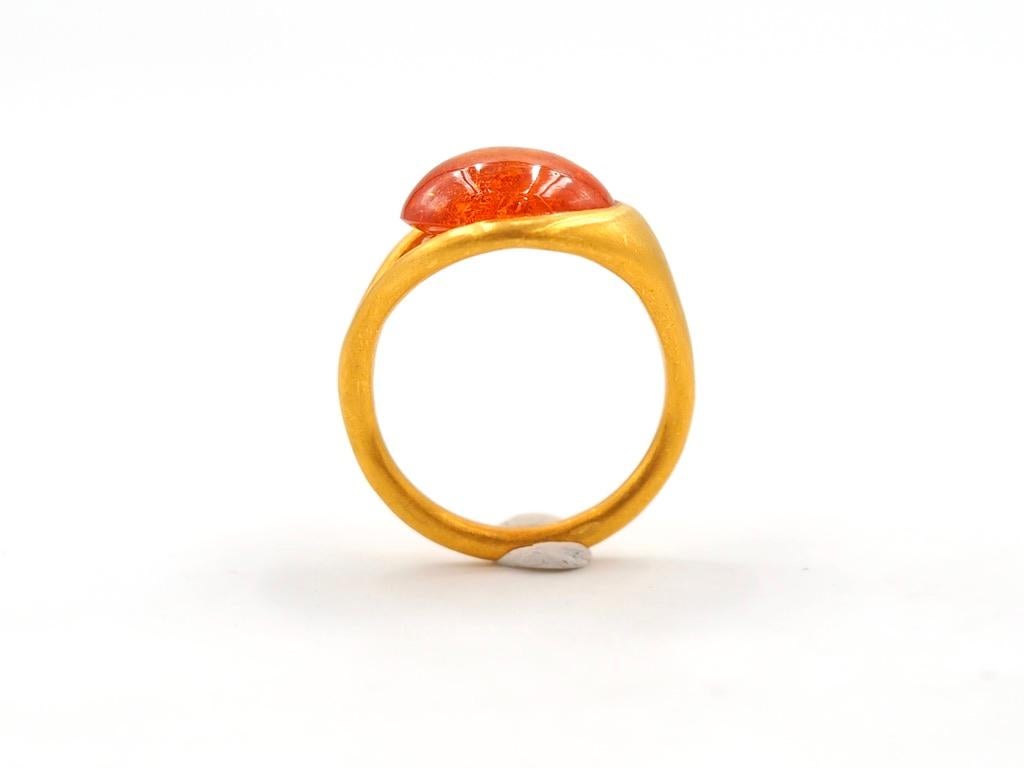 Scrives 7.18 Carat Orange Mandarine Garnet Cabochon 22 Karat Gold Handmade Ring 5