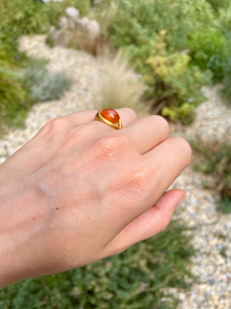 Scrives 7.18 Carat Orange Mandarine Garnet Cabochon 22 Karat Gold Handmade Ring 8