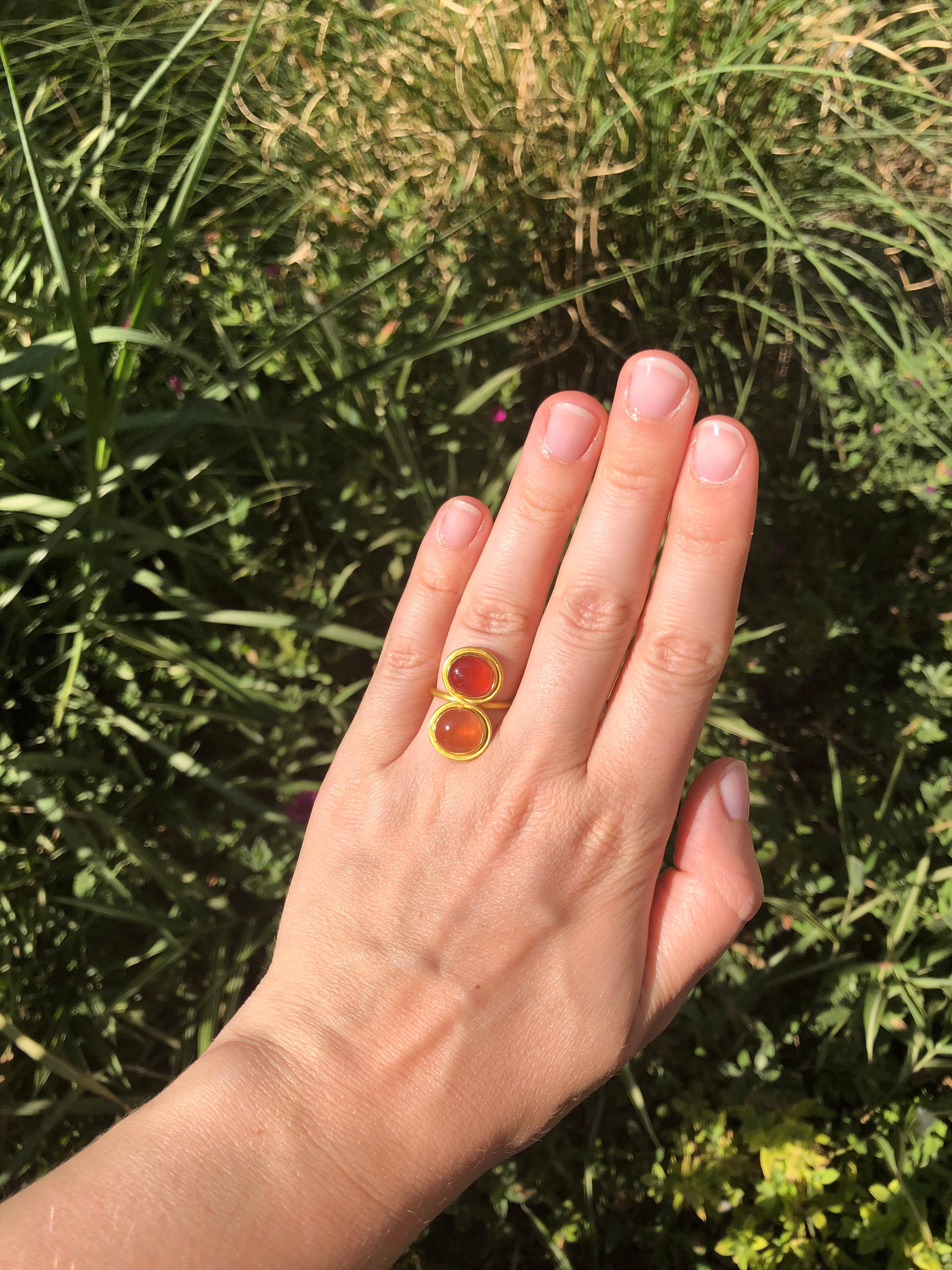 Cabochon Scrives 9.34 Carat Orange Peach 2 Shades Tourmaline 22 Karat Gold Handmade Ring For Sale