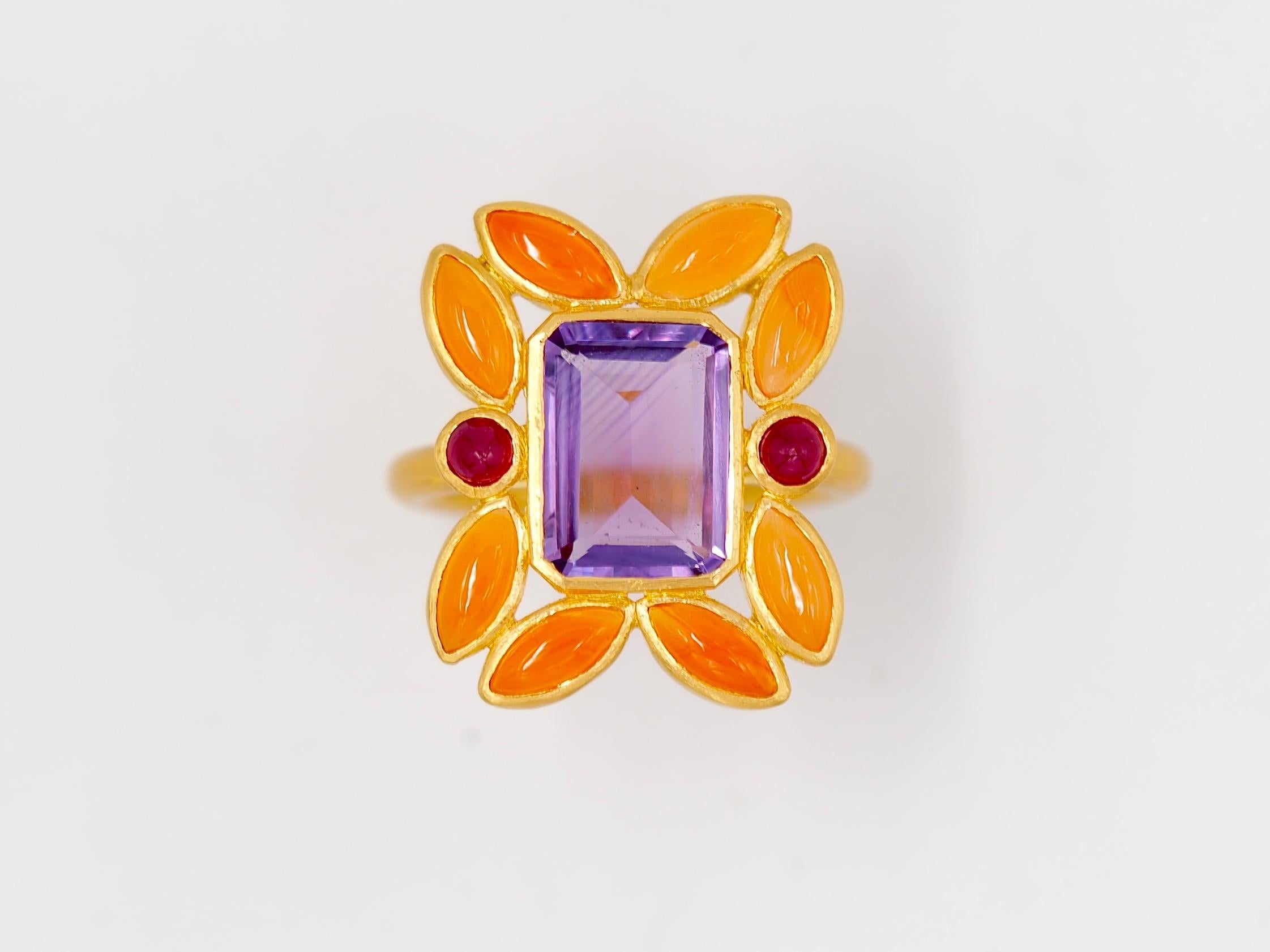 Marquise Cut Scrives Amethyst Cornaline Ruby 22 Karat Gold Cocktail Ring