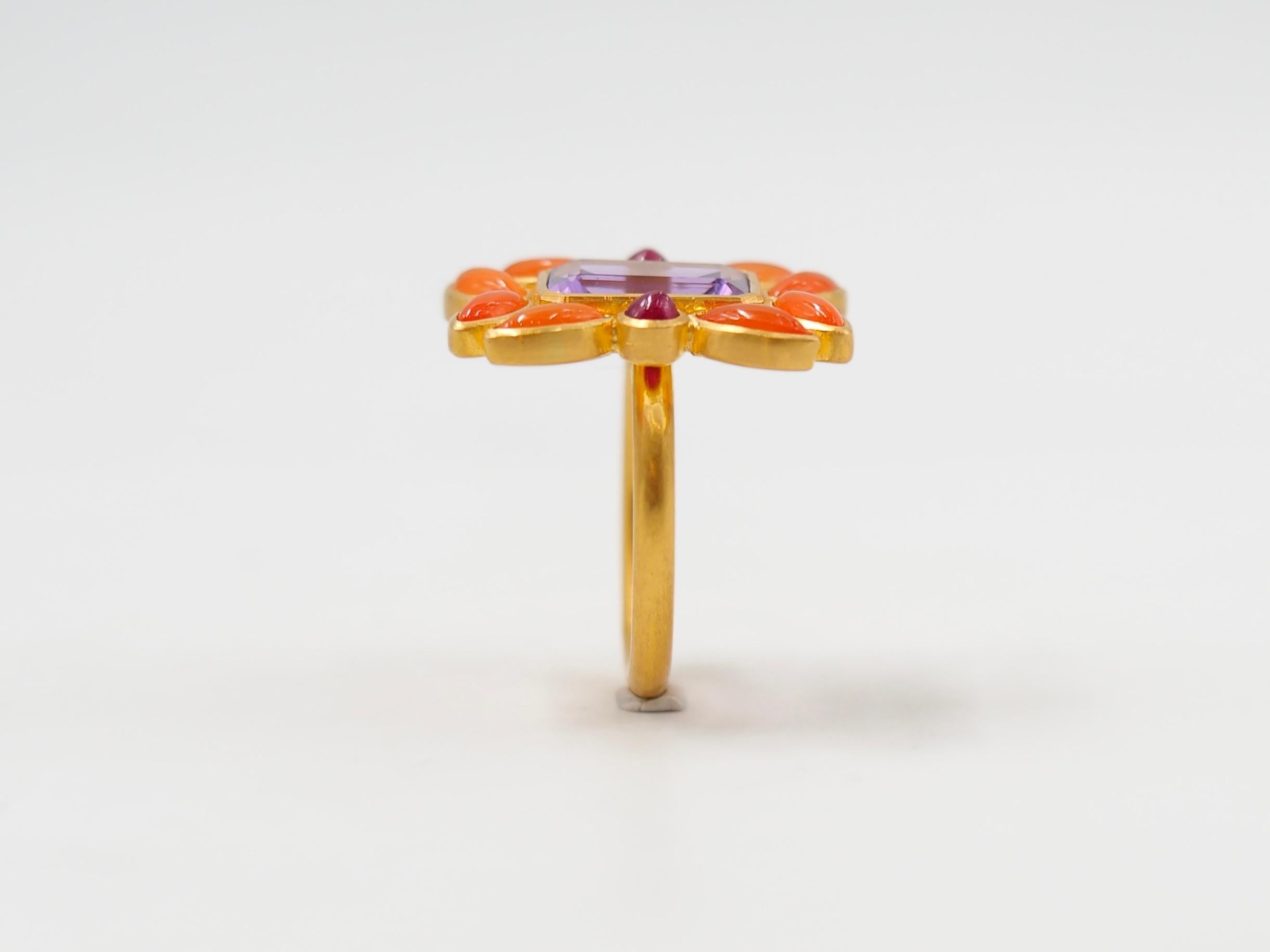 Scrives Amethyst Cornaline Ruby 22 Karat Gold Cocktail Ring In New Condition In Paris, Paris