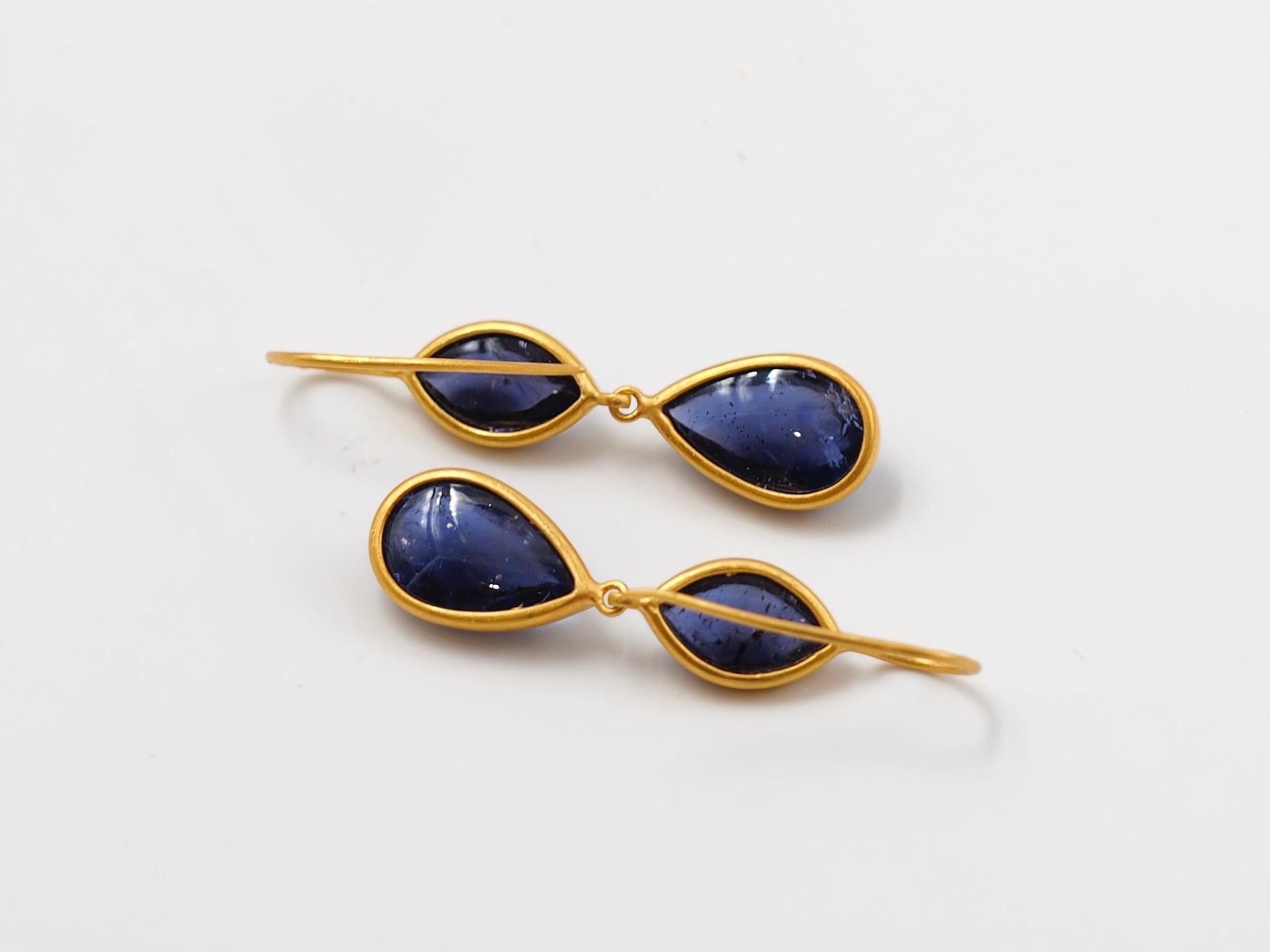 Women's Scrives Iolite Cabochon Drop 22 Karat Gold Earrings