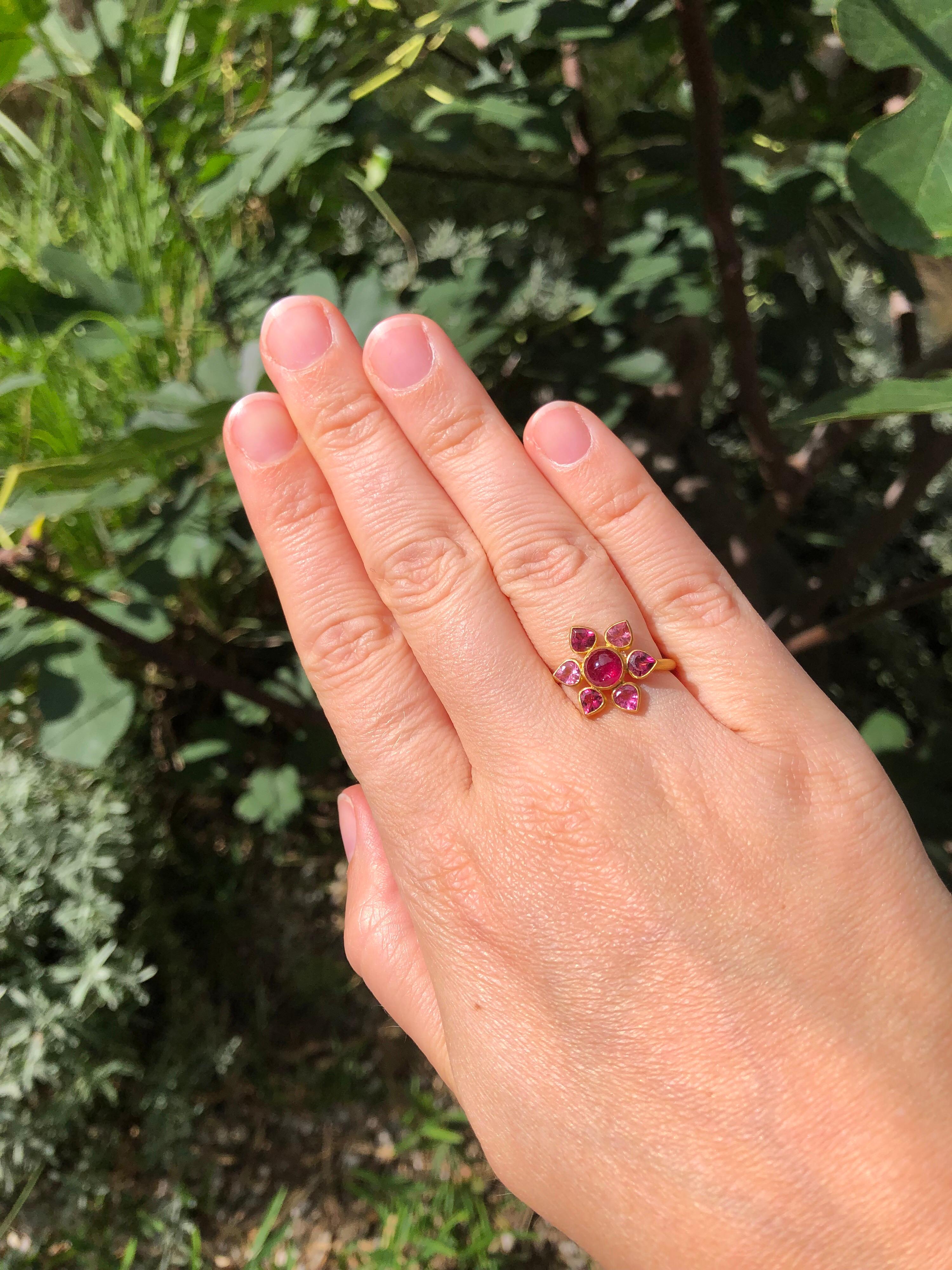 Round Cut Scrives Pink Purple Tourmaline Flower 22 Karat Gold Ring