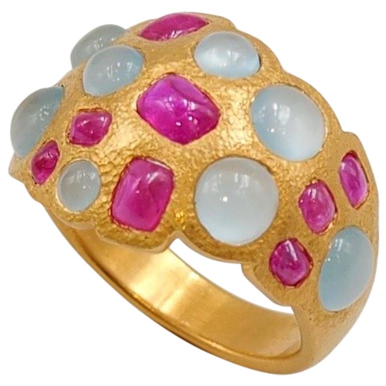 Scrives Ruby Aquamarine 22 karat Gold Hammered Ring