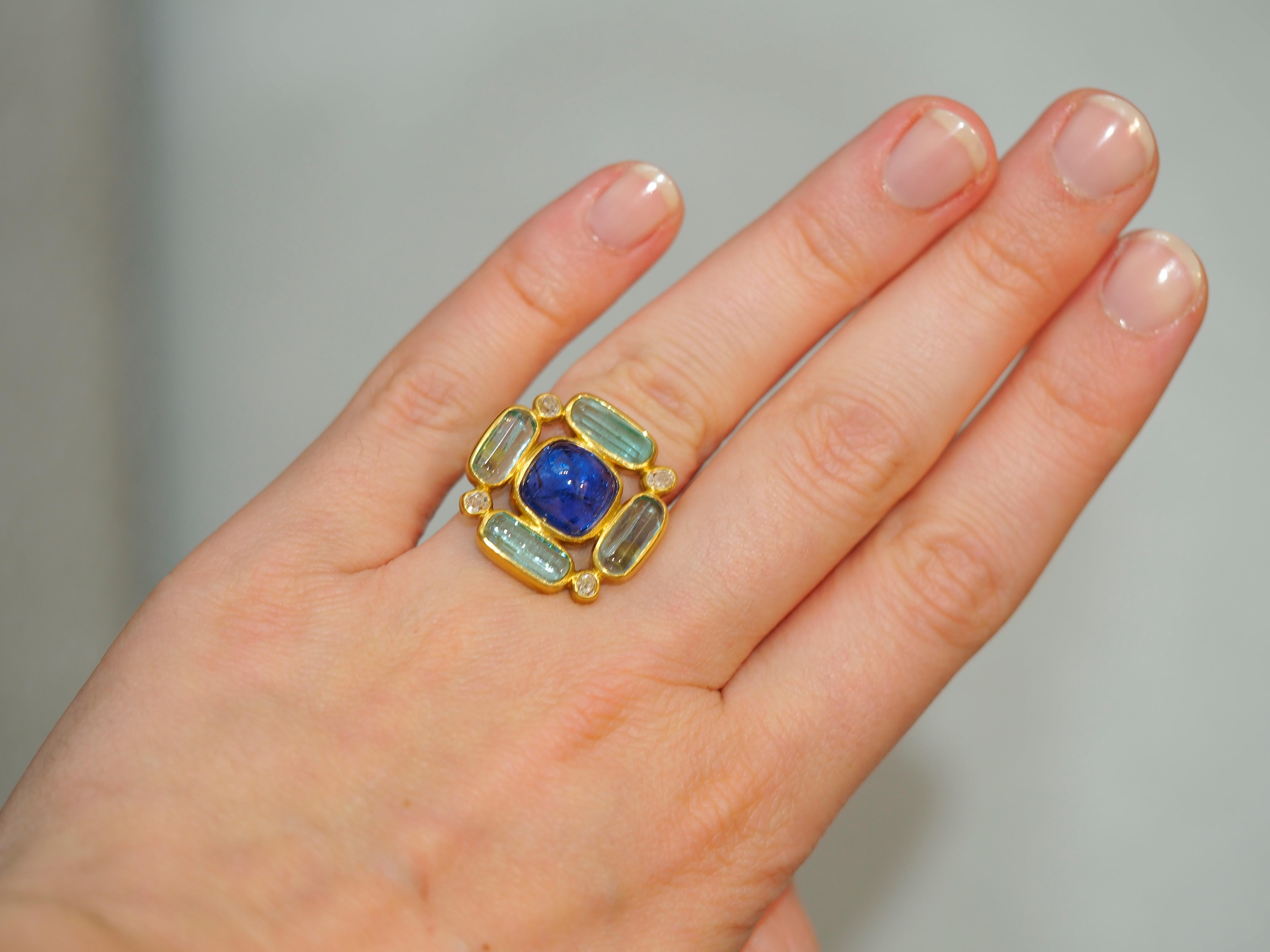 Scrives Paris Tanzanite Emeralds Diamonds 22-Karat Gold Ring 1