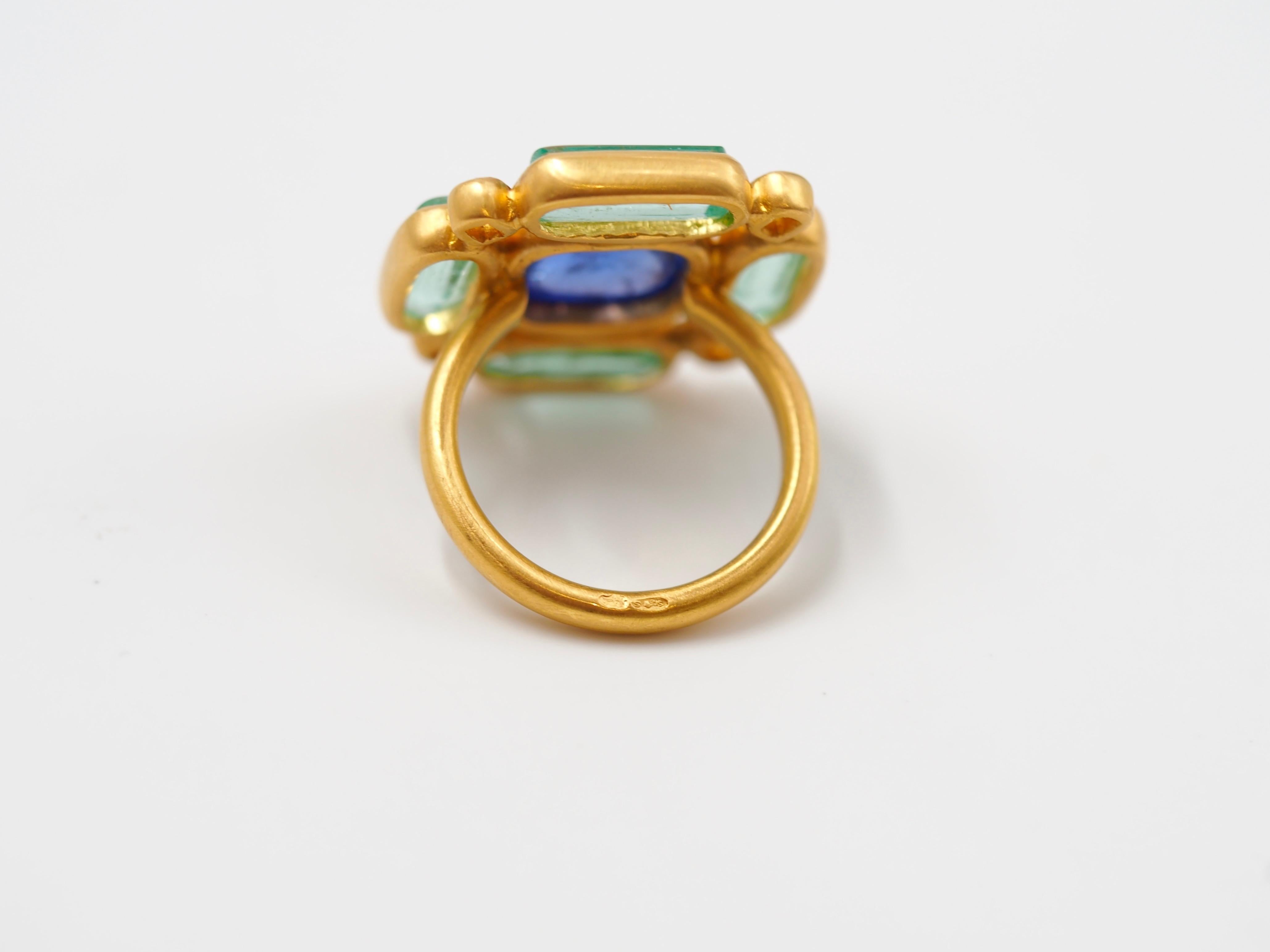 Women's Scrives Paris Tanzanite Emeralds Diamonds 22-Karat Gold Ring