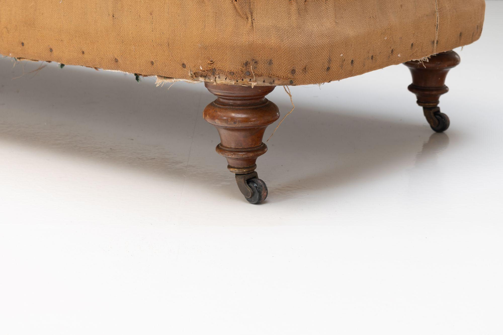 Walnut Scroll End Daybed For Sale