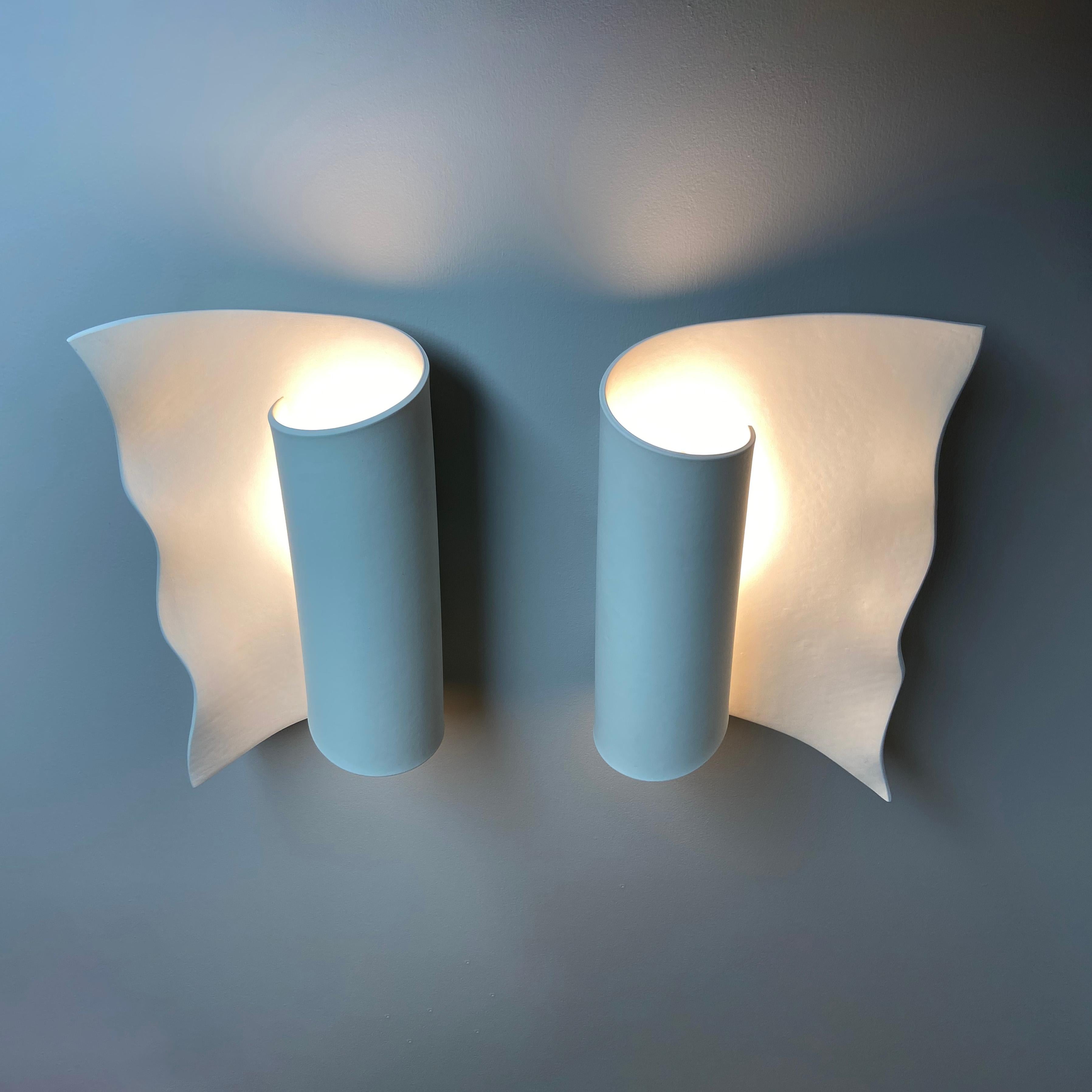 Contemporary Scroll Scalloped Ceramic Wall Sconce Luminaire Pair For Sale