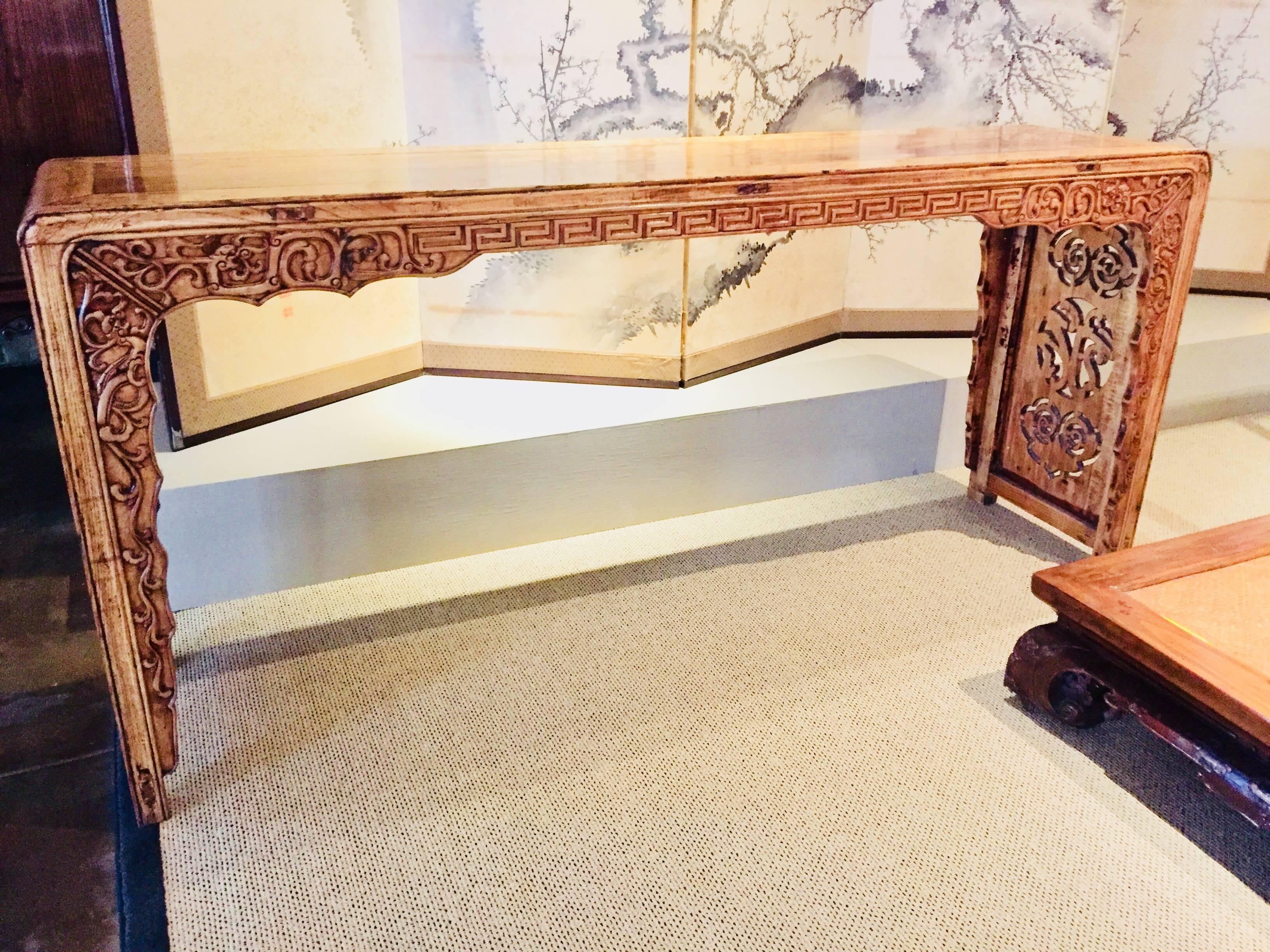 Scroll Table Console Elmwood Chinese Shanxi Province, 19th Century In Excellent Condition For Sale In Monterey, CA