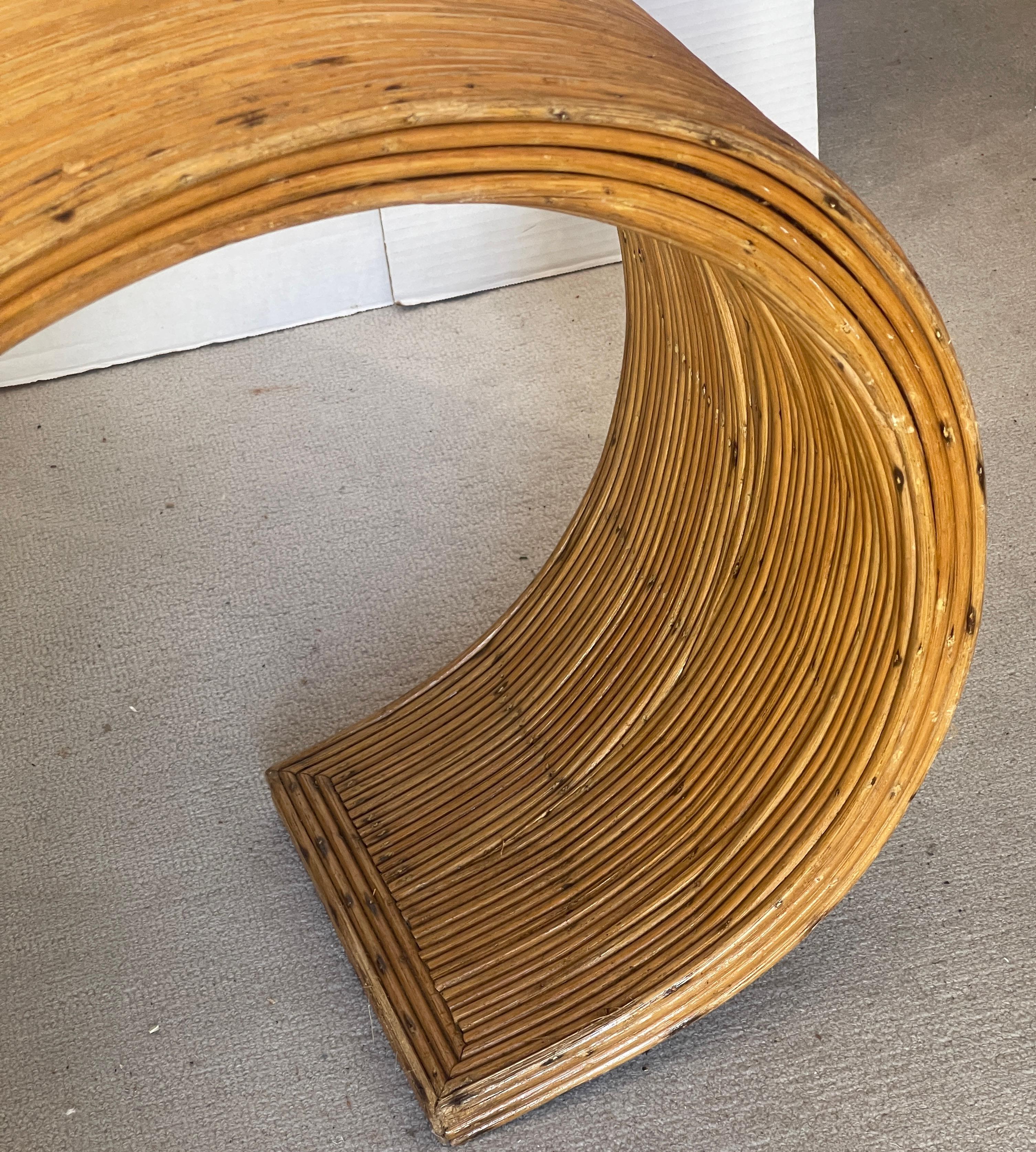 Table basse italienne en bambou à volutes, vers 1975 en vente 1