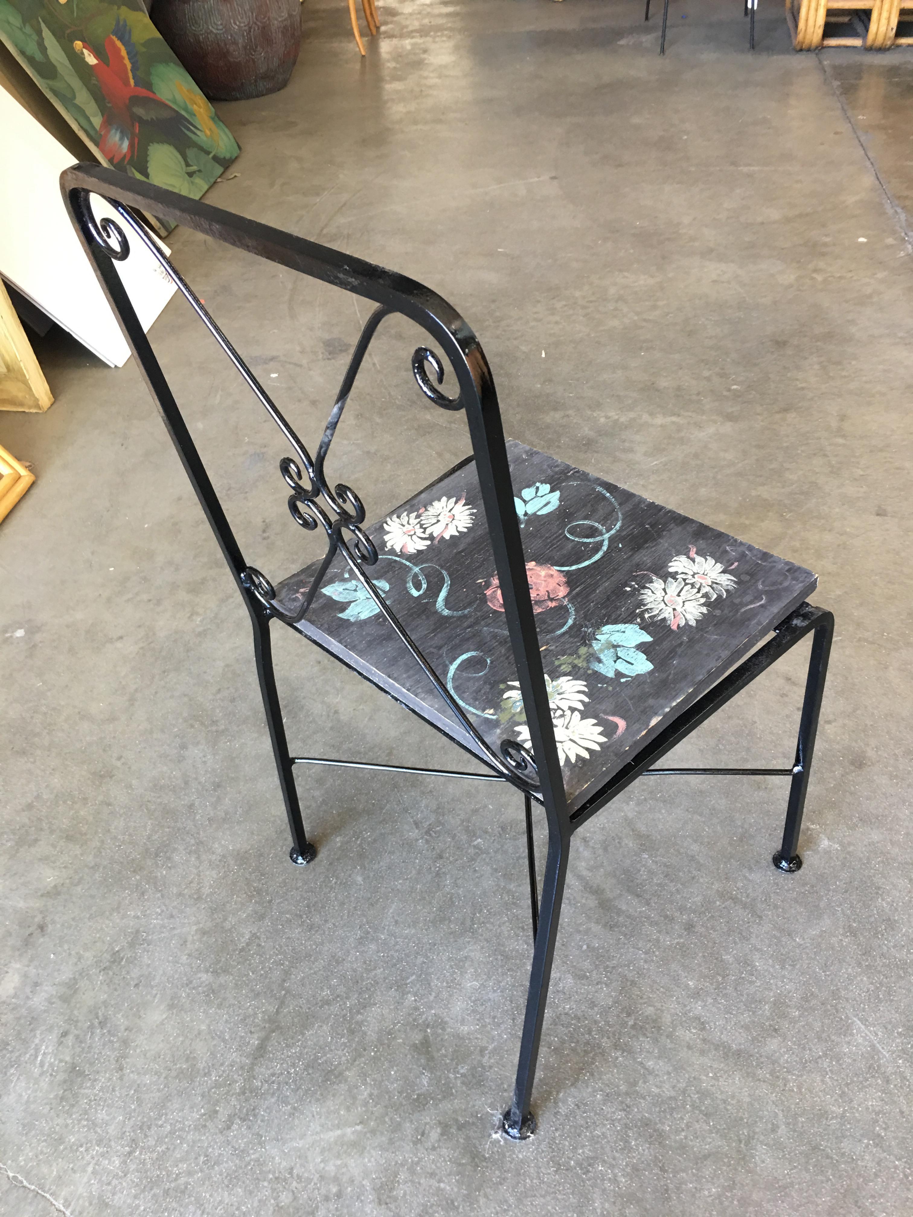 Scrolling Iron Patio/Outdoor Lounge Chair with Pad Seat, Set of Four In Excellent Condition For Sale In Van Nuys, CA