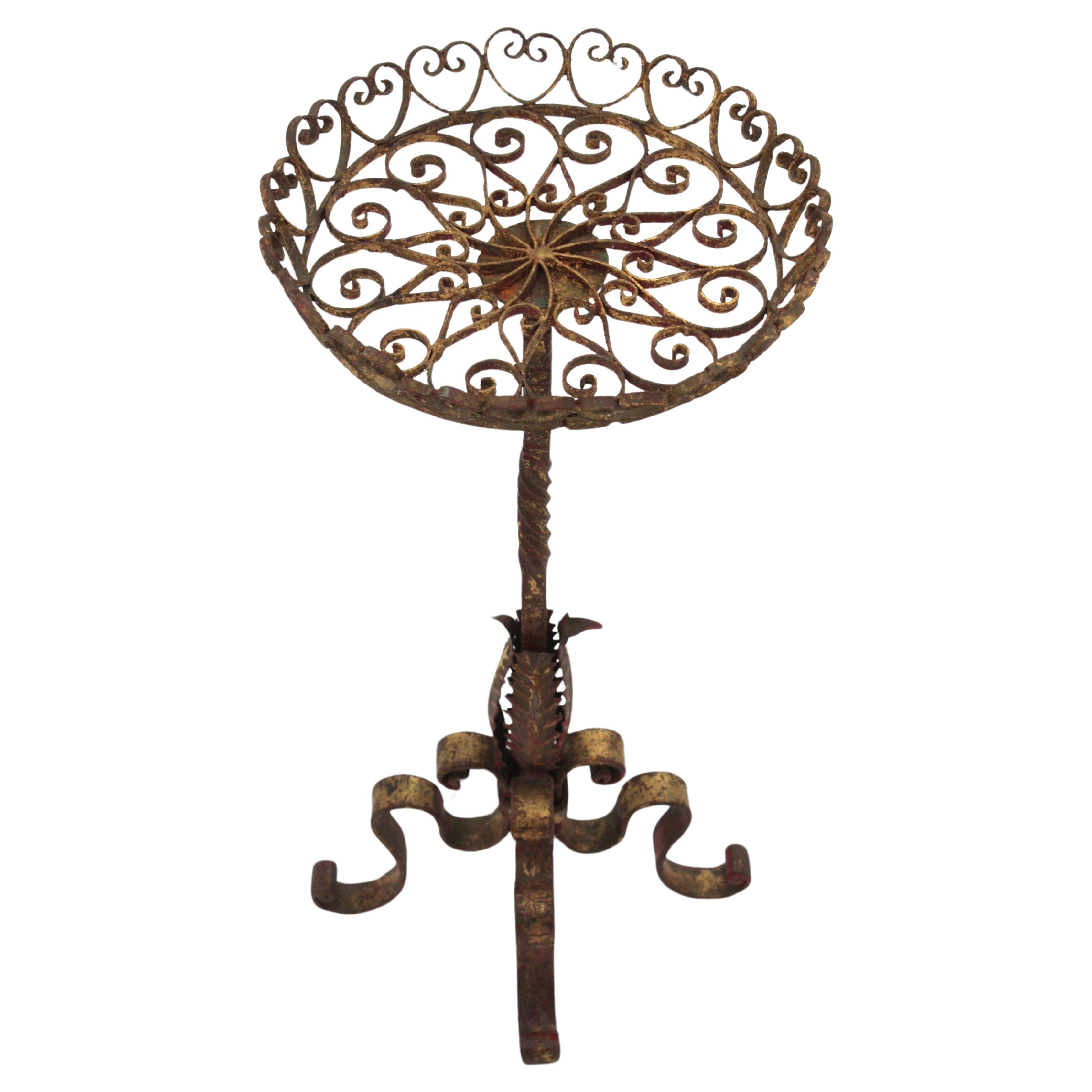 Scrollwork Gilt Iron Gueridon Drinks Table / End Table, Spain, 1950s