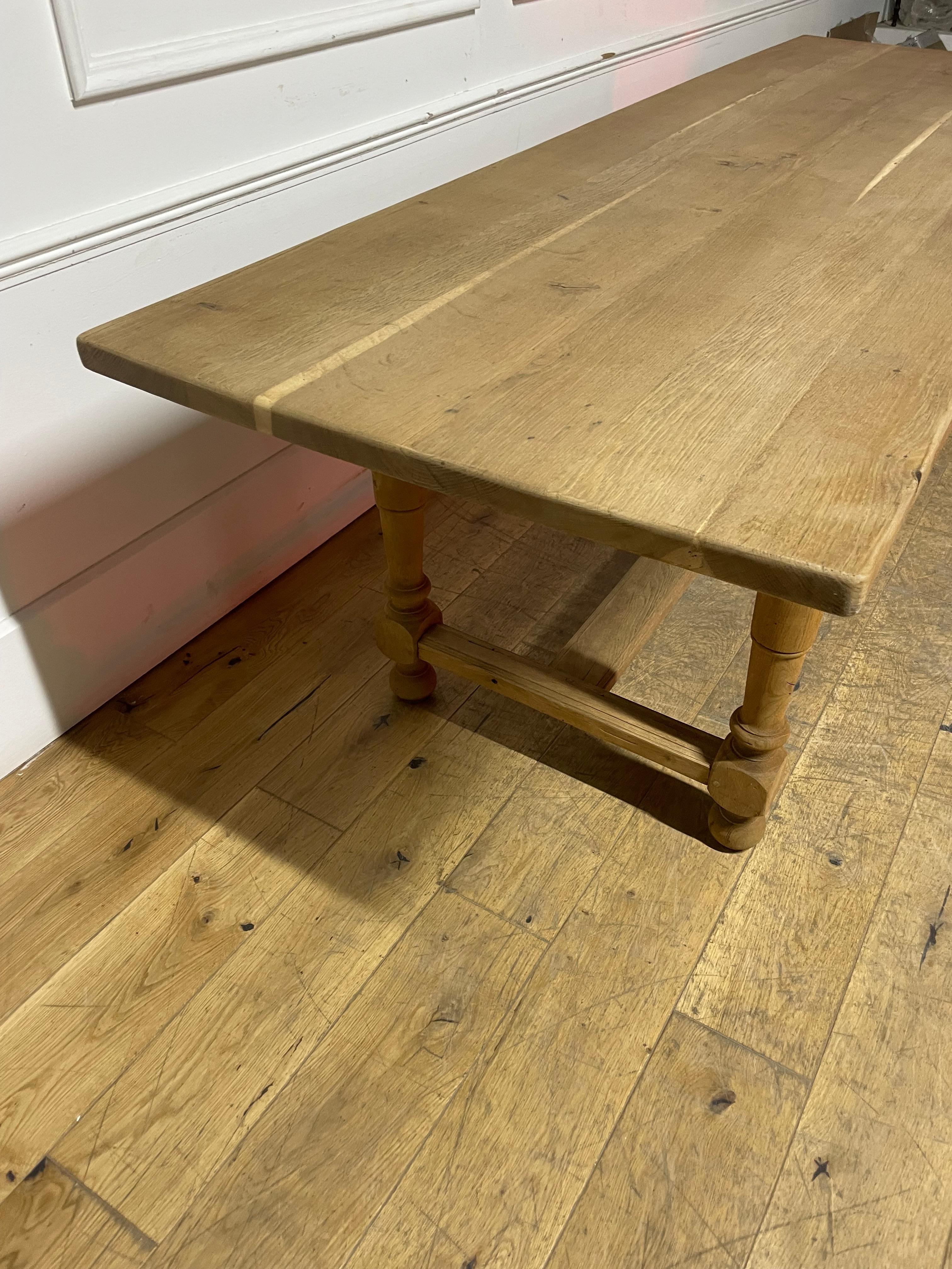 Scrubbed oak French farm house table 8-10 seater  For Sale 6