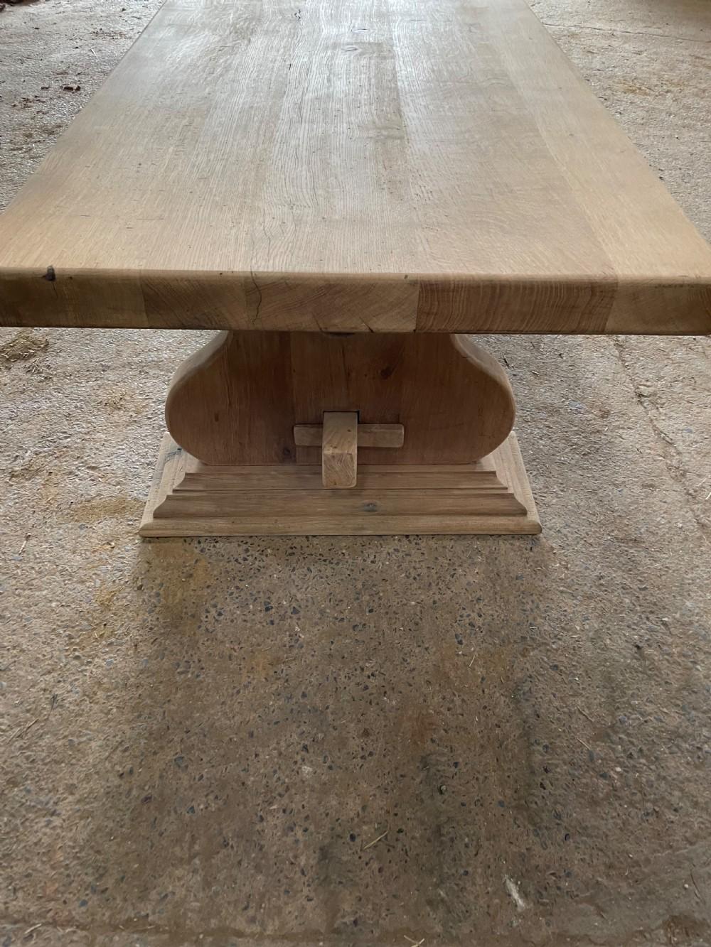 Mid-20th Century Scrubbed oak refectory table / farmhouse table  For Sale