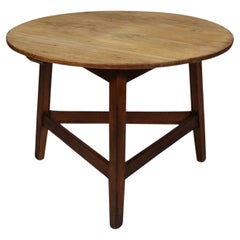 Table de grillon en pin frotté et Oak Oak