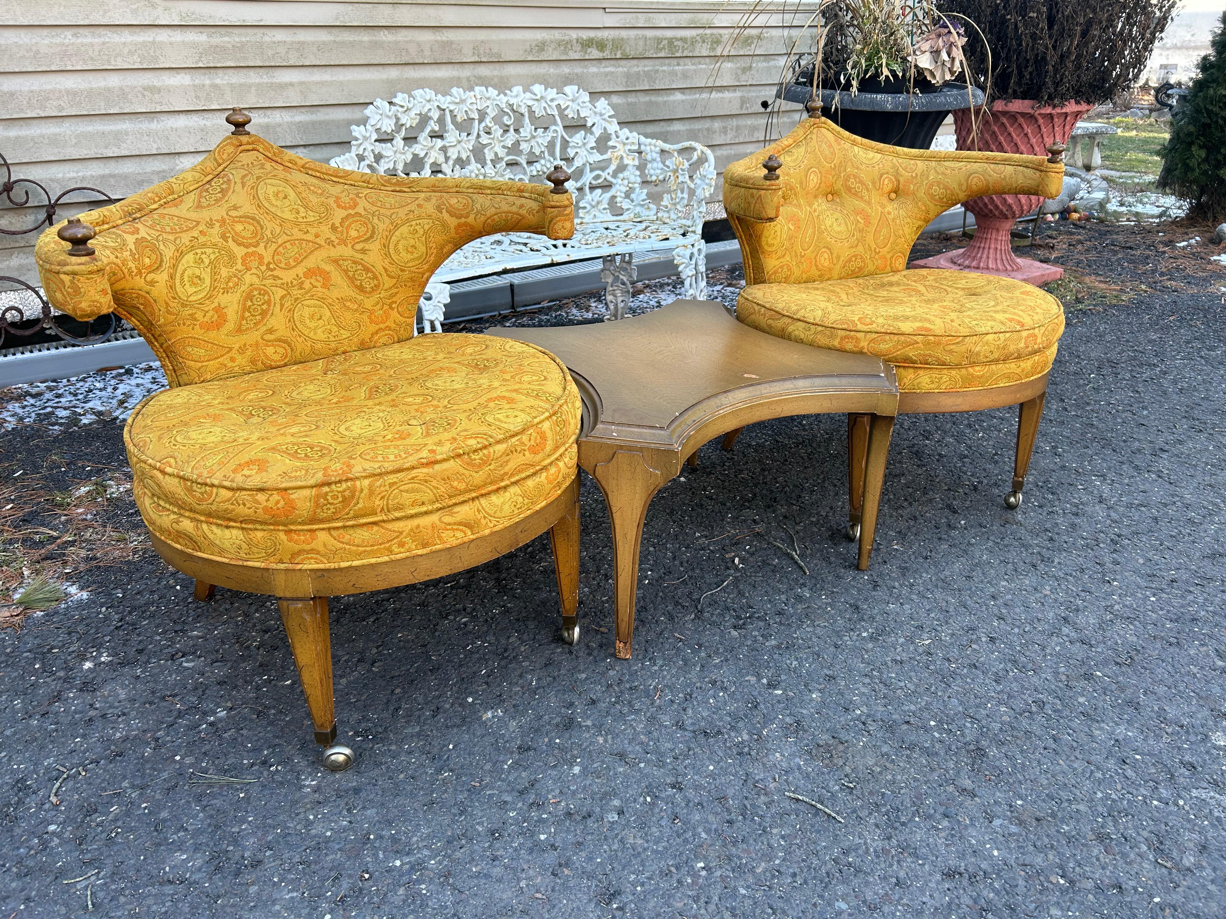 Americano Scrumptious Pair Hollywood Regency Chairs Dorothy Draper style Mid-Century in vendita