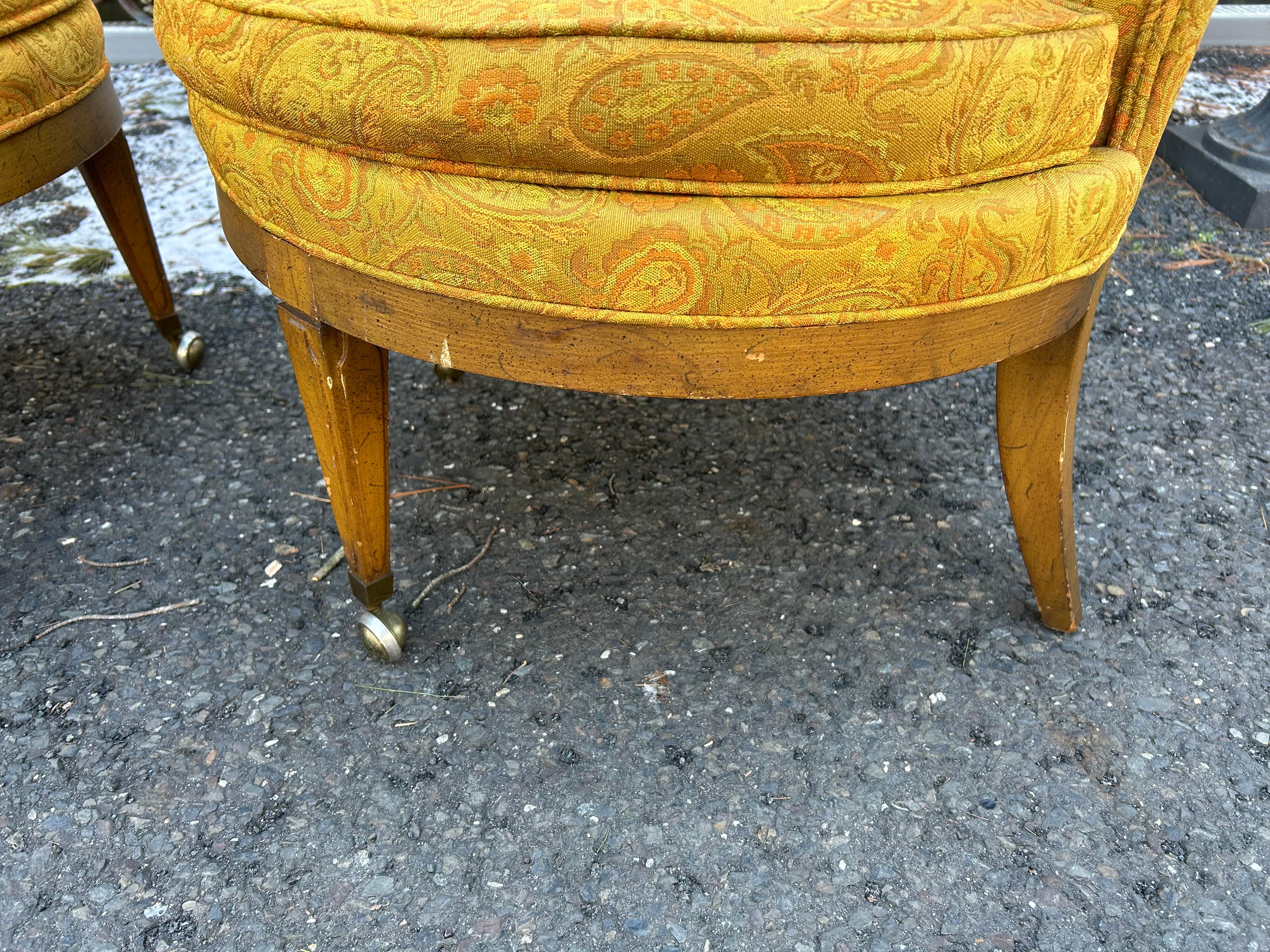 Scrumptious Pair Hollywood Regency Chairs Dorothy Draper style Mid-Century in vendita 2