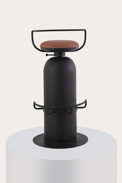 Taburete de bar Scuba acolchado by Studio Namit Khanna