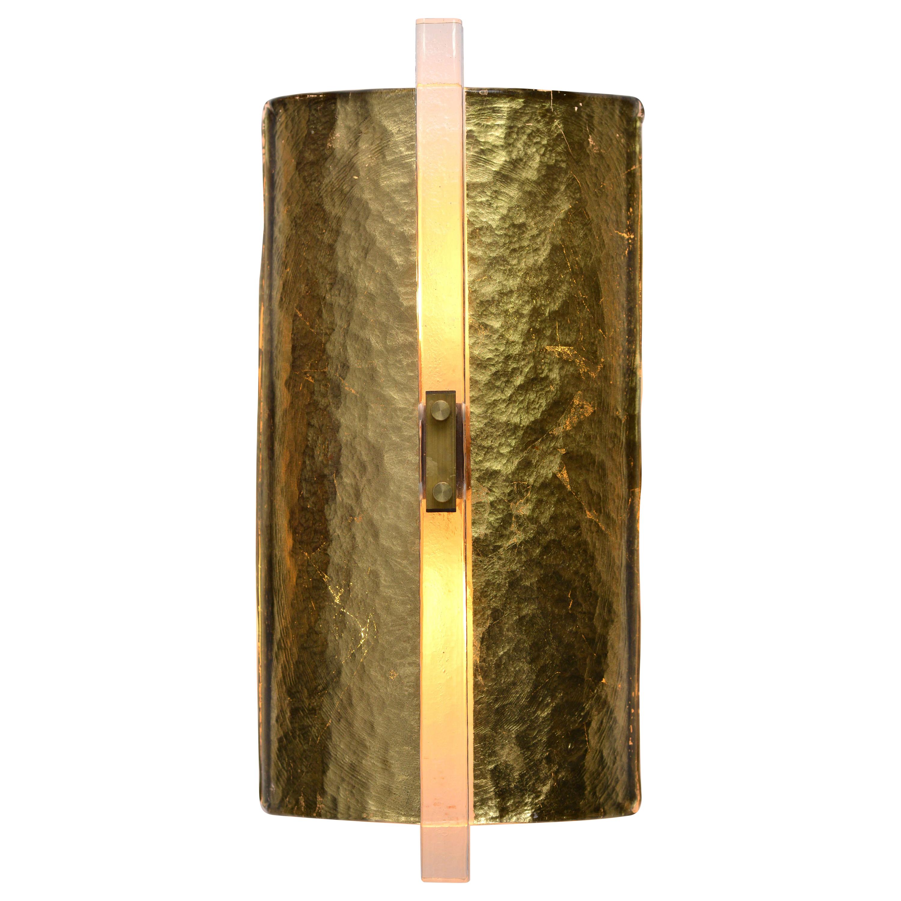 Scudo Sconce Oro, Textured Murano Glass, Gold Leaf and Brass Detailing For Sale