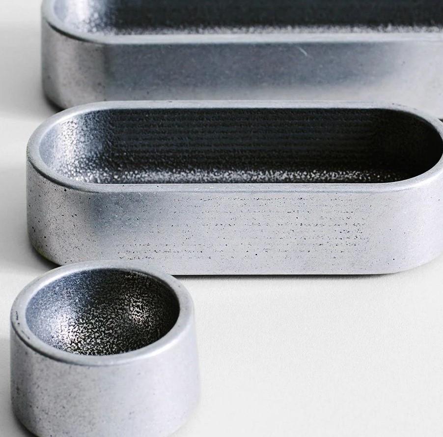 Stapeltabletts aus Aluminium von Henry Wilson (Australisch) im Angebot