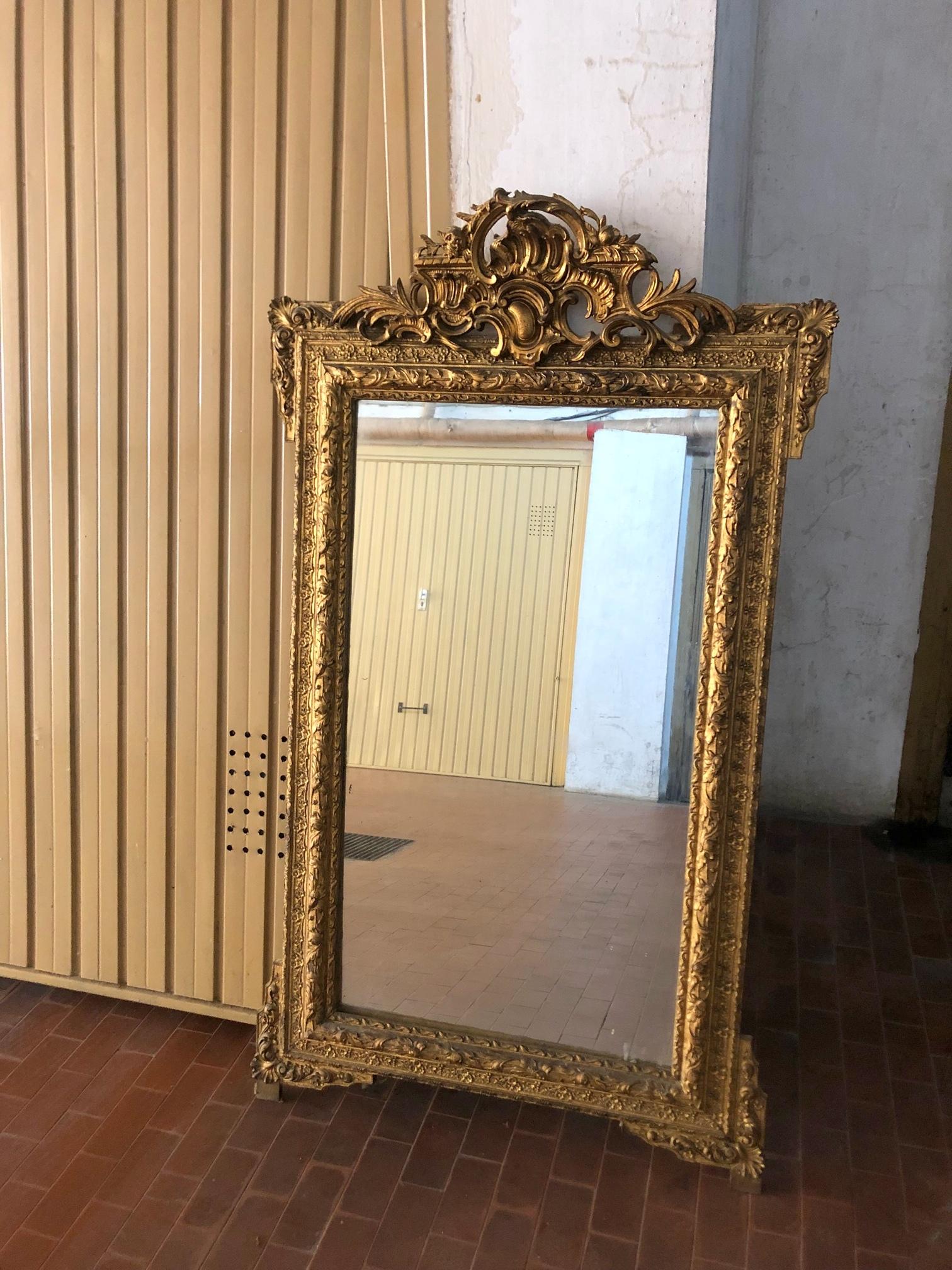Sculpted and Gilded Mirror, Late 19th Century, Italy 2