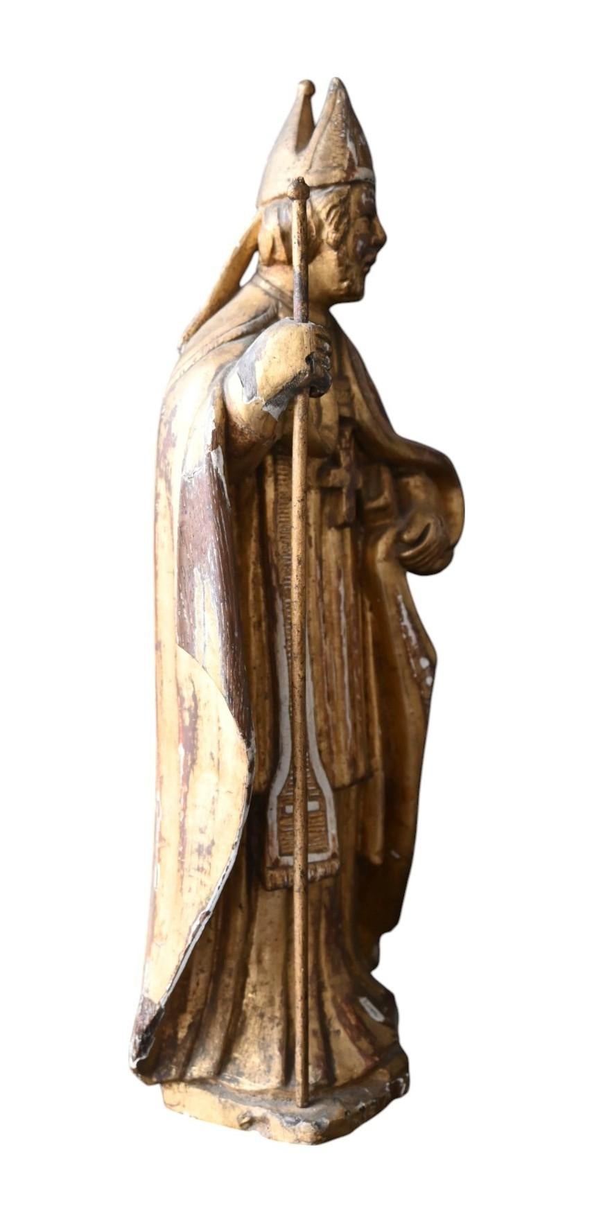 Sculpté à la main Statue sculptée et dorée de Saint Augustin, XVIIIe siècle en vente