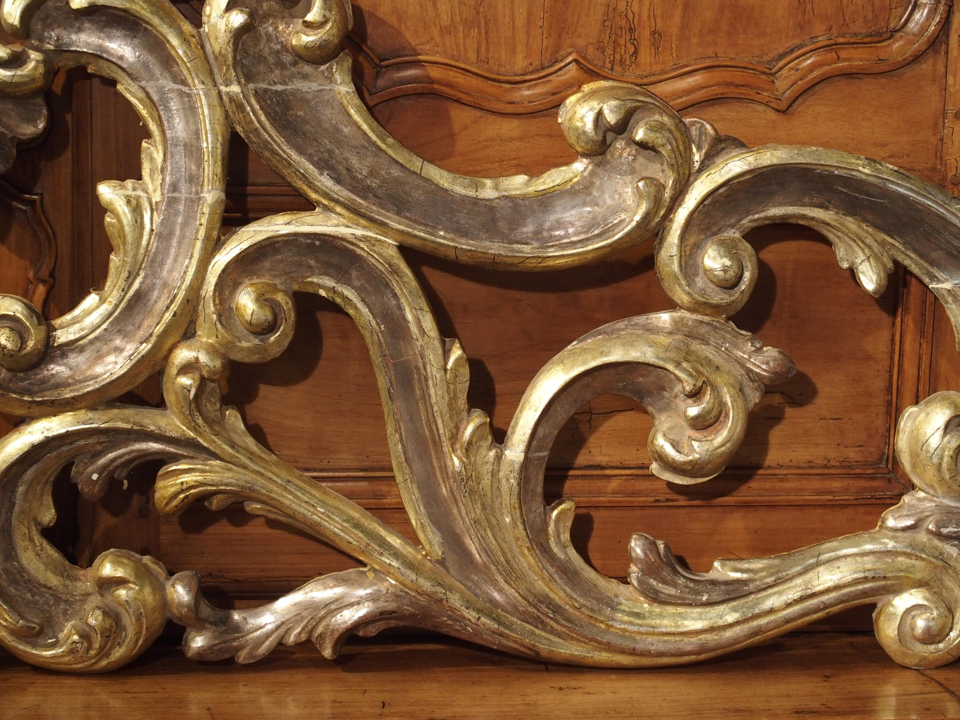 Sculpted Antique Giltwood Overdoor or Headboard from Italy, circa 1850 5