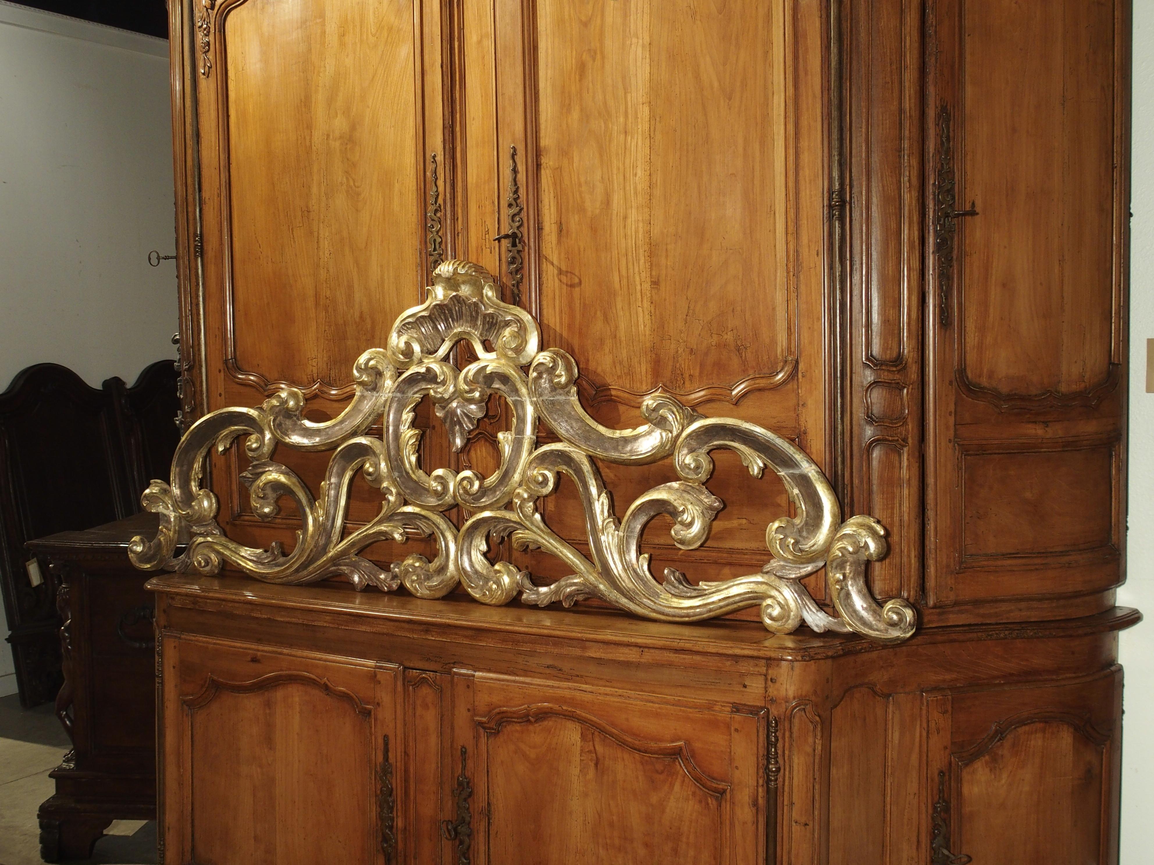 Sculpted Antique Giltwood Overdoor or Headboard from Italy, circa 1850 8
