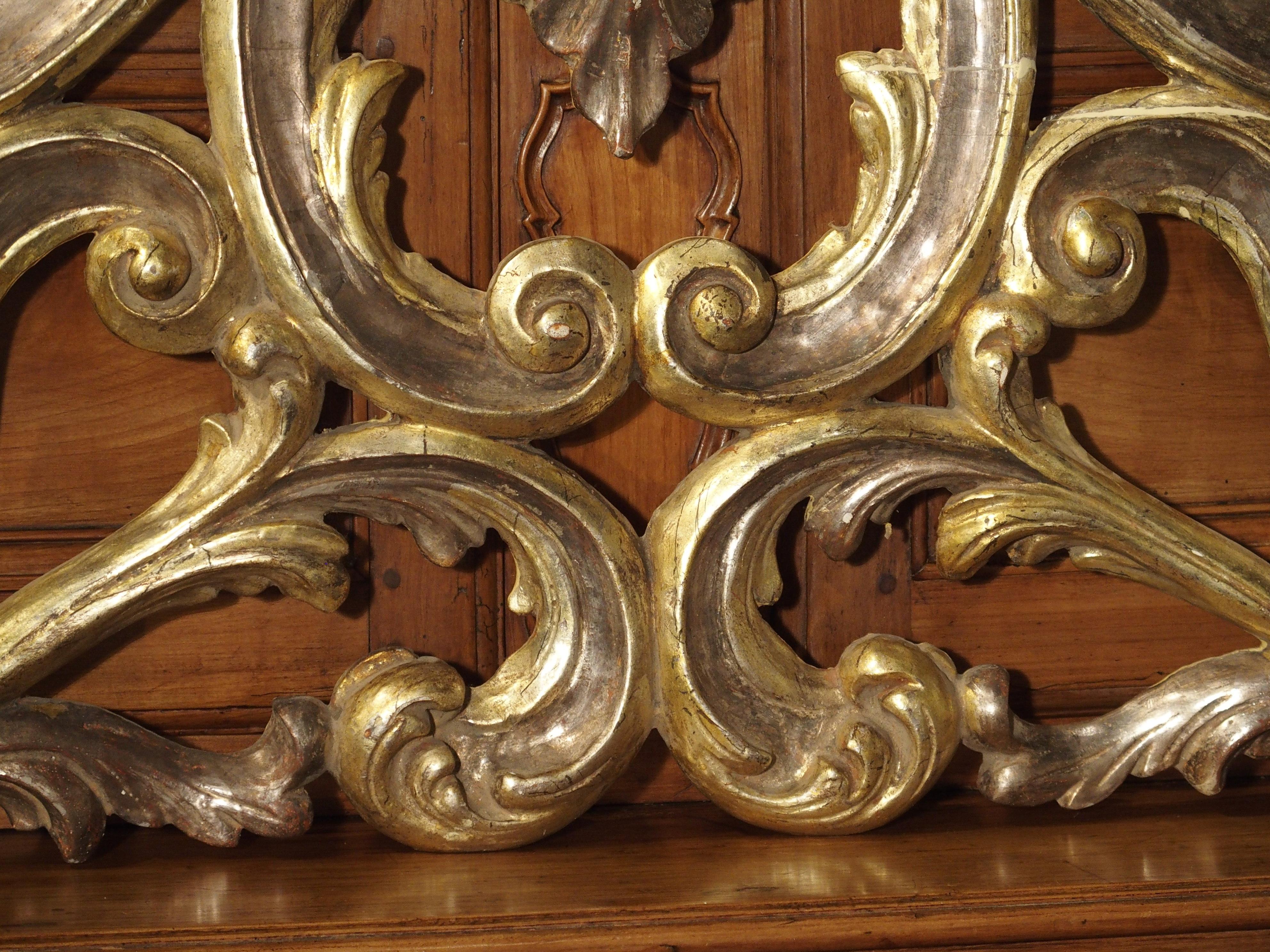 Sculpted Antique Giltwood Overdoor or Headboard from Italy, circa 1850 1