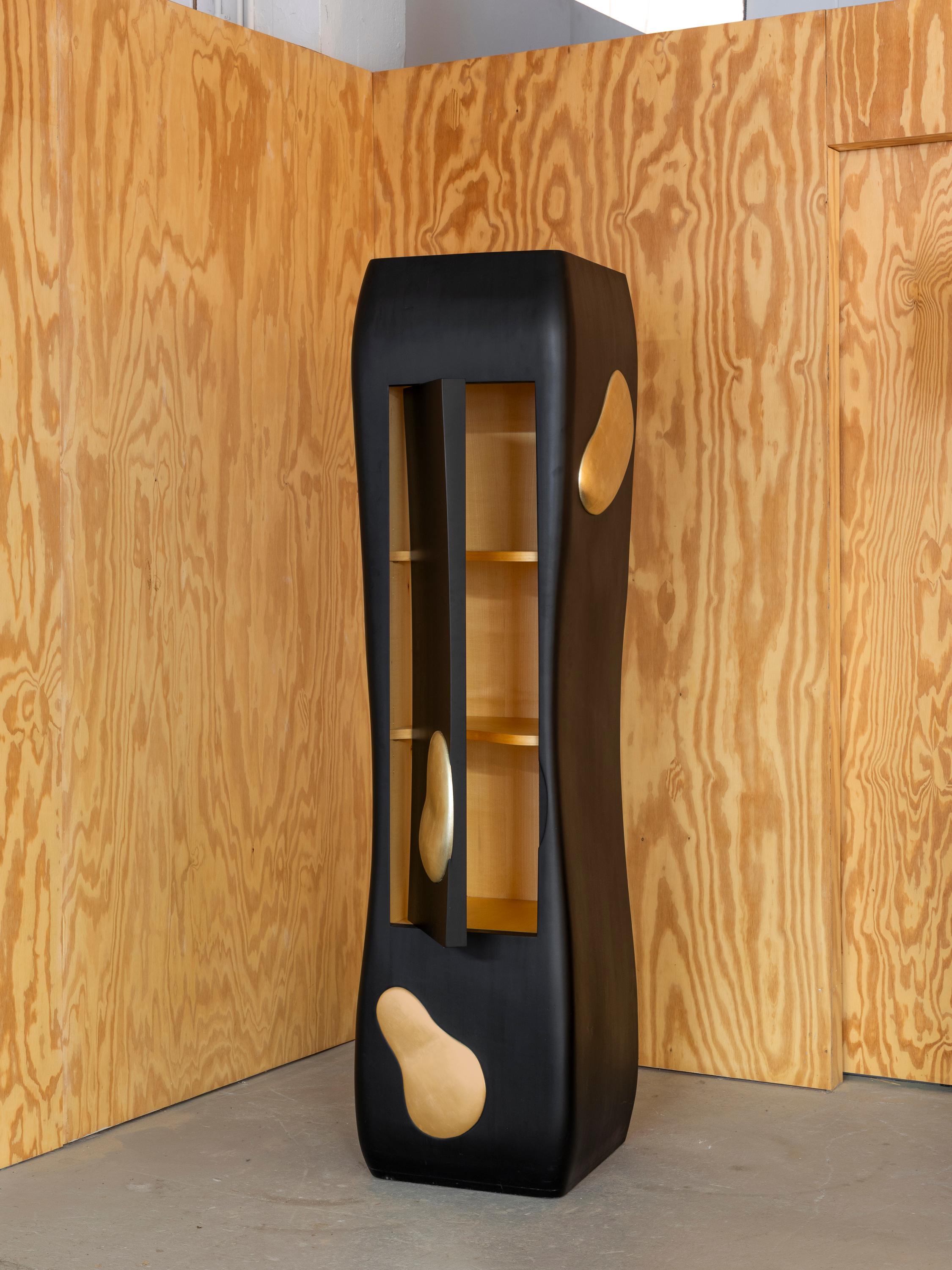 Sculpted Bar Cabinet In Excellent Condition For Sale In New York, NY
