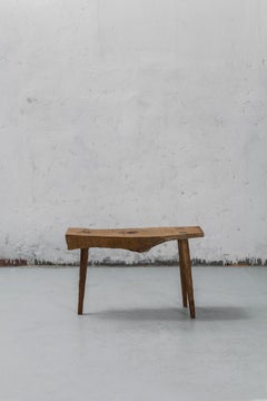 Panca o tavolino scolpito N7 in legno massiccio di Oak Wood