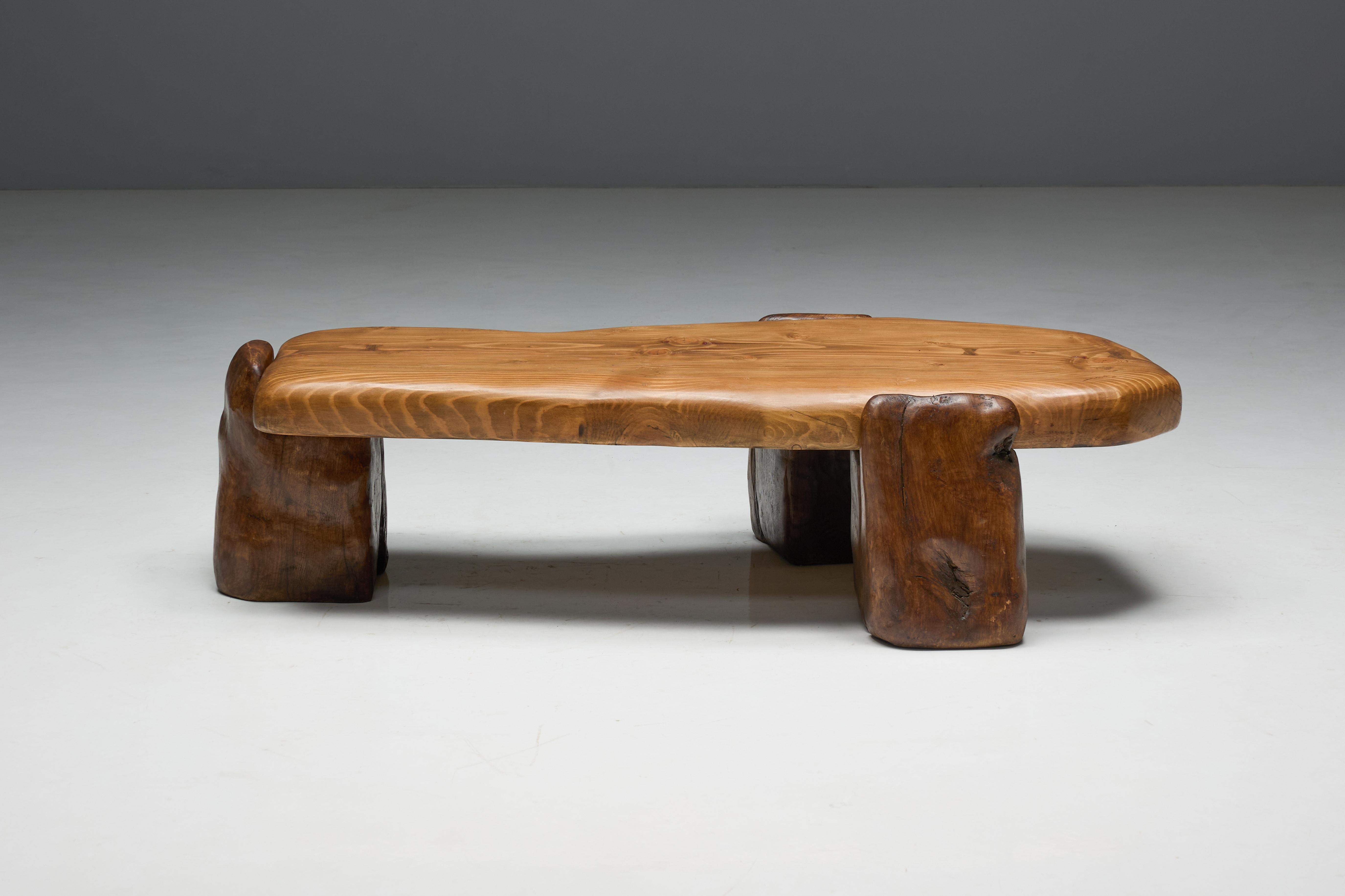 Mesa de centro Brutalista Esculpida, Francia, 2025 en venta 4
