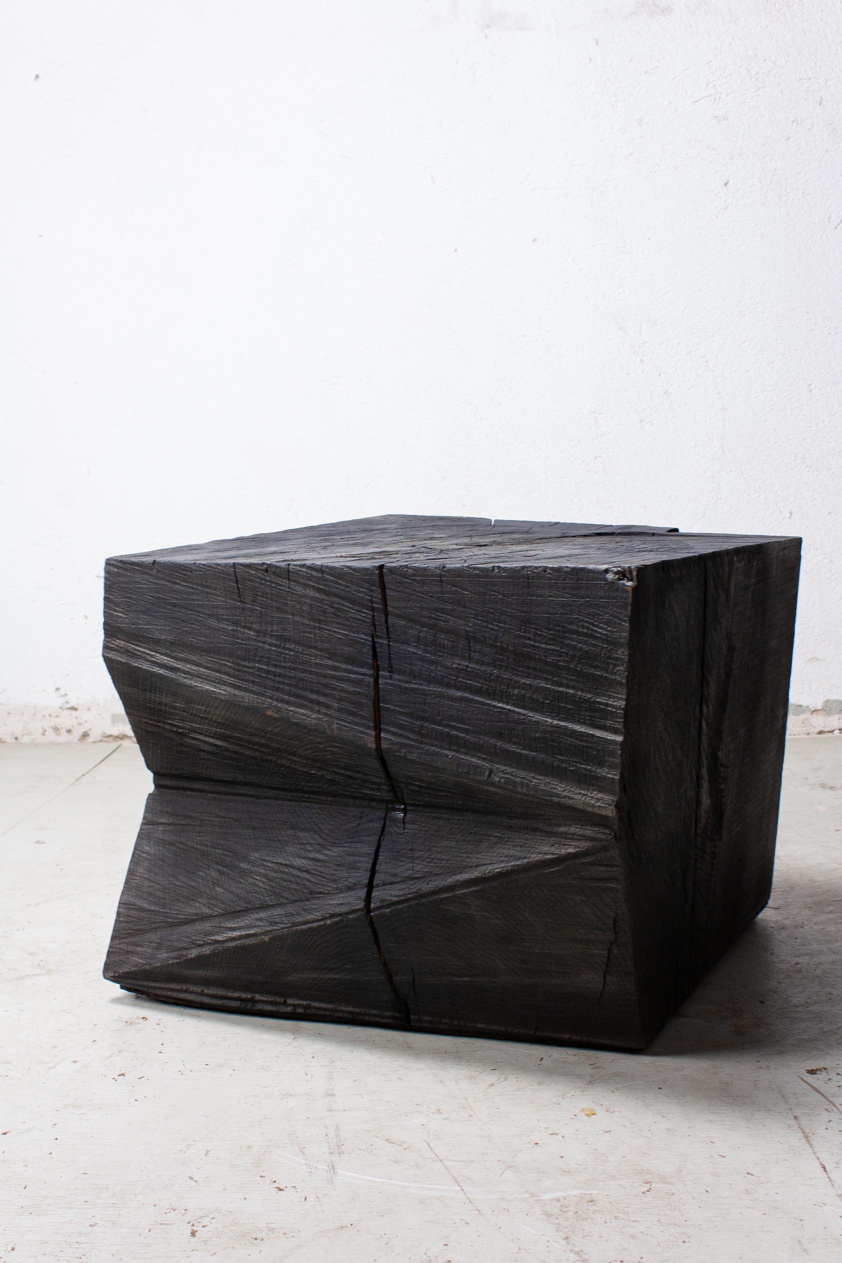 Sculpted Brutalist End Table 'CT-9' 'Solid Oak' In New Condition For Sale In Paris, FR