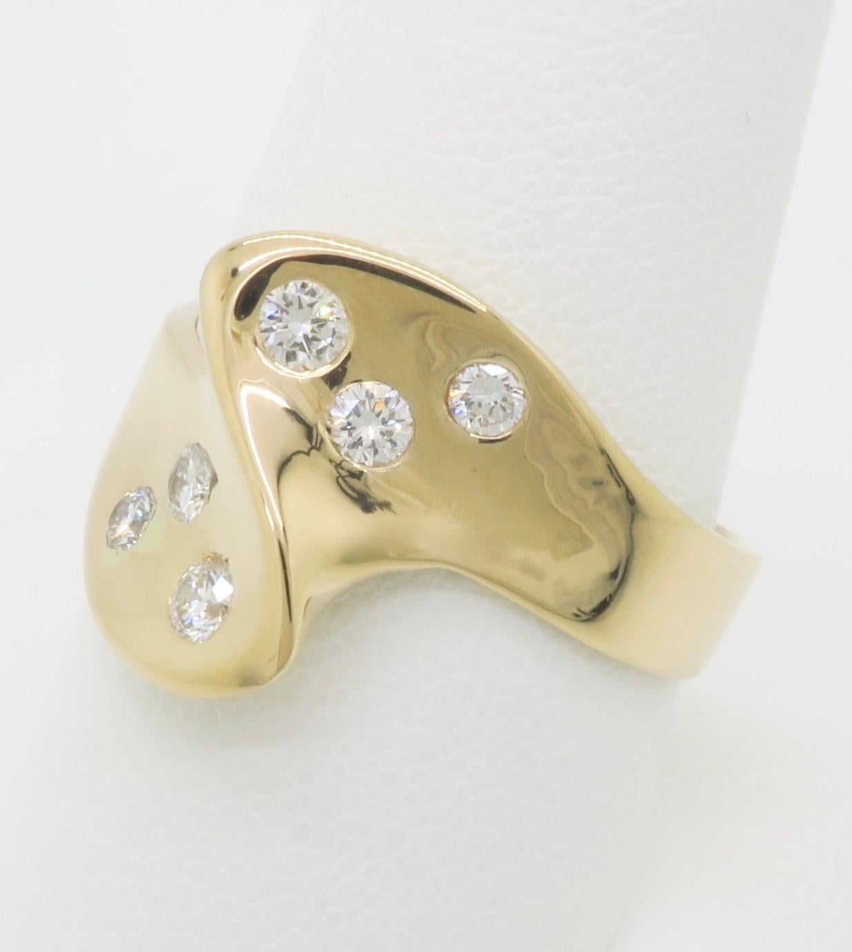 Geformter Bypass-Diamant-Cocktailring. Damen im Angebot