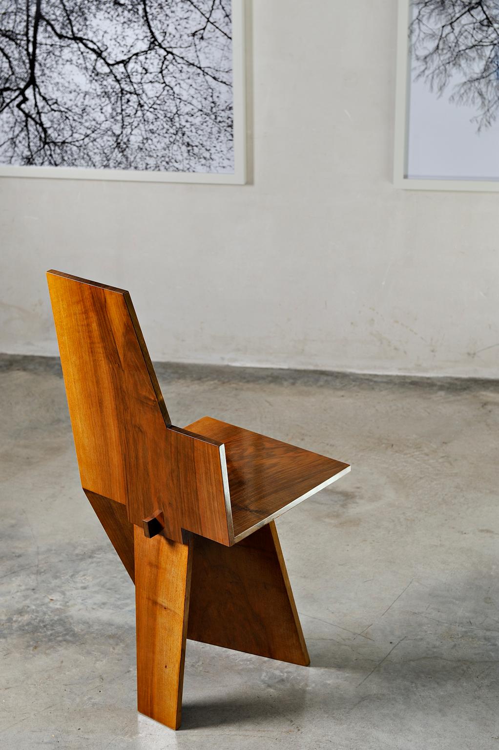 Sculpted chair Mosoo Signed by Kaaron In New Condition In Geneve, CH