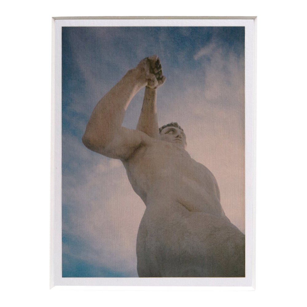 Geformte Eleganz: Edelsteine aus der Kollektion 'Men of Marble' von David Urbano im Angebot